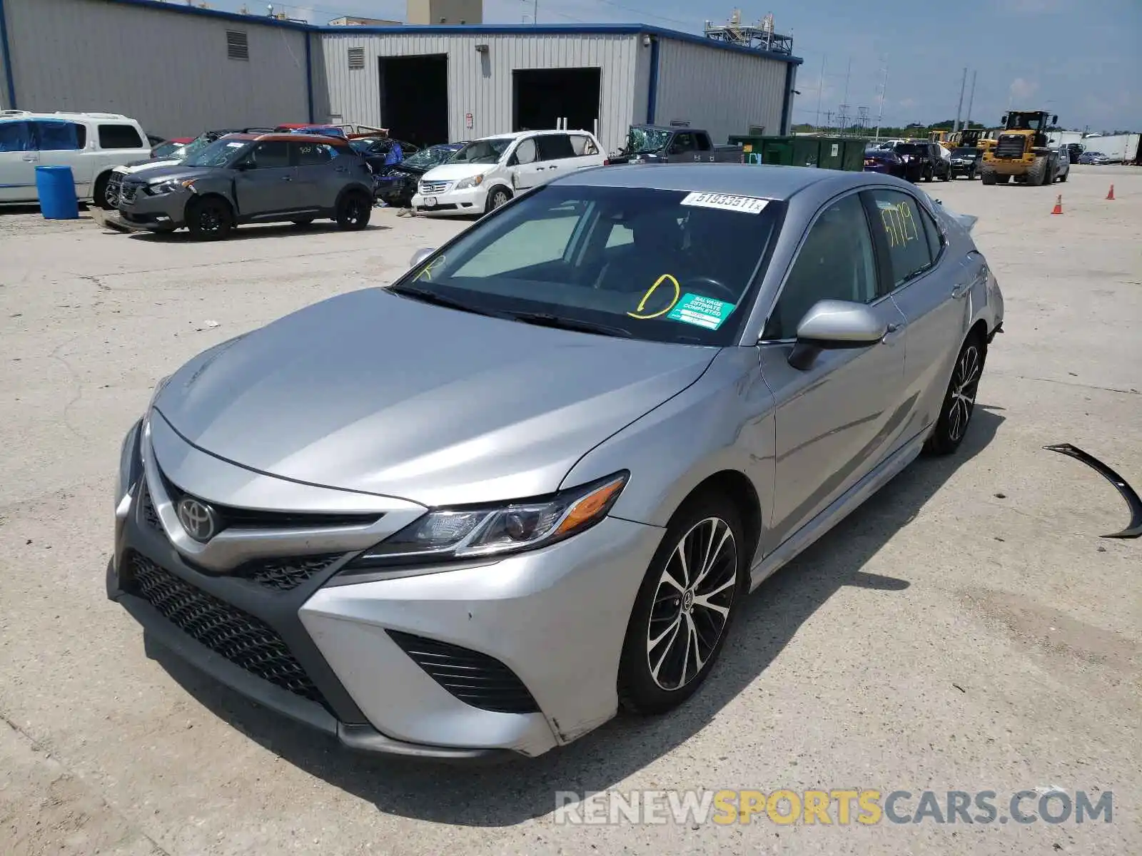 2 Photograph of a damaged car 4T1B11HKXKU204796 TOYOTA CAMRY 2019