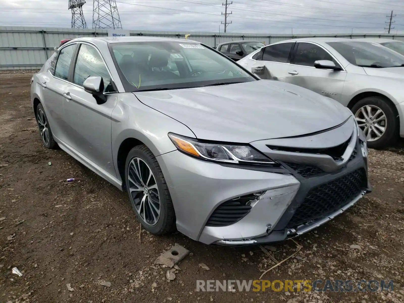 1 Photograph of a damaged car 4T1B11HKXKU204815 TOYOTA CAMRY 2019