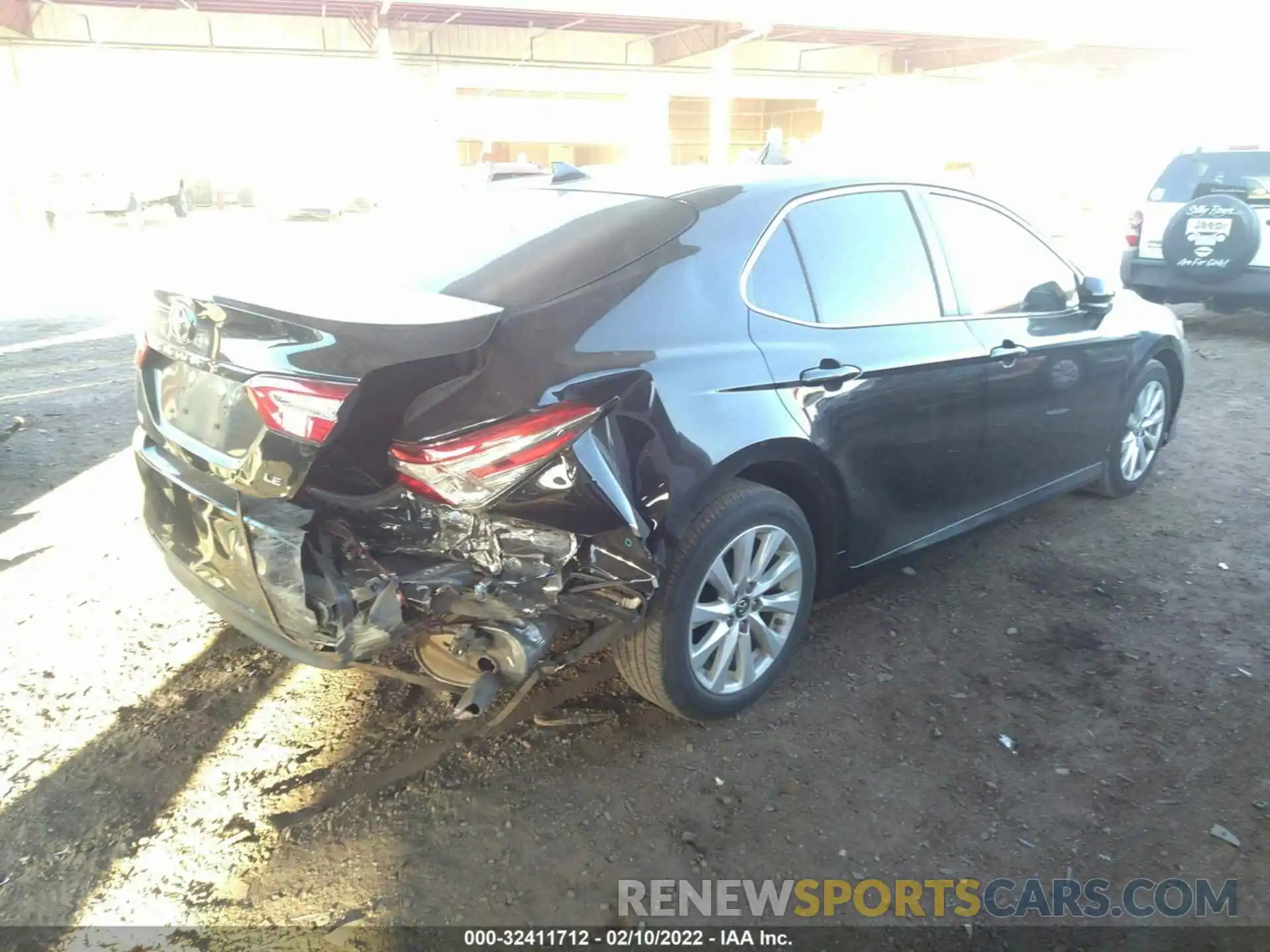 4 Photograph of a damaged car 4T1B11HKXKU205270 TOYOTA CAMRY 2019