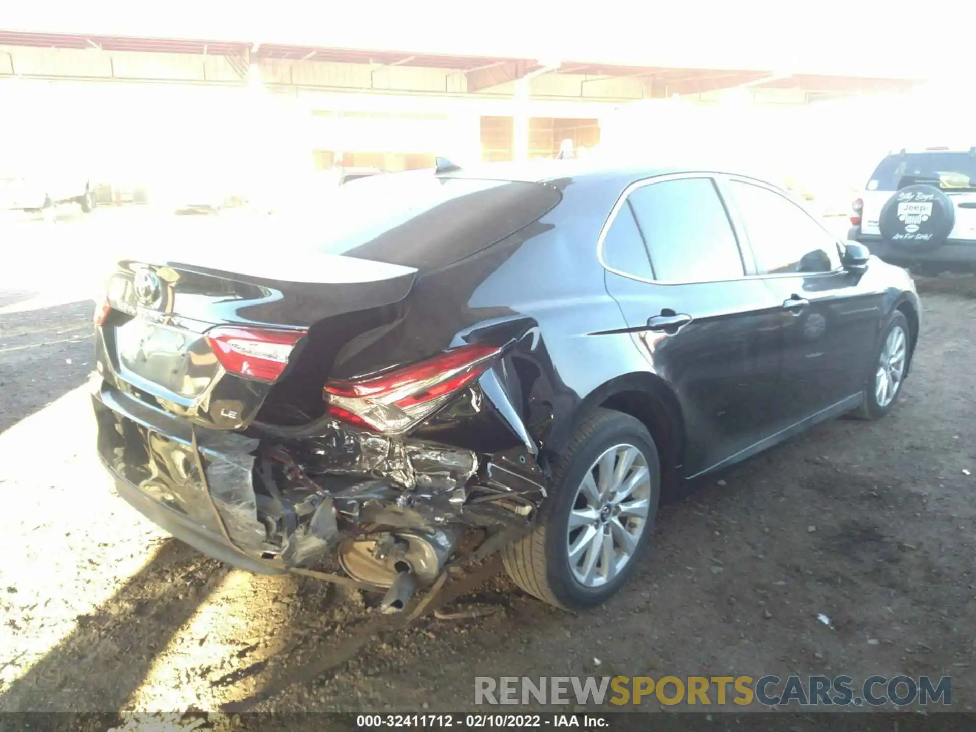 6 Photograph of a damaged car 4T1B11HKXKU205270 TOYOTA CAMRY 2019