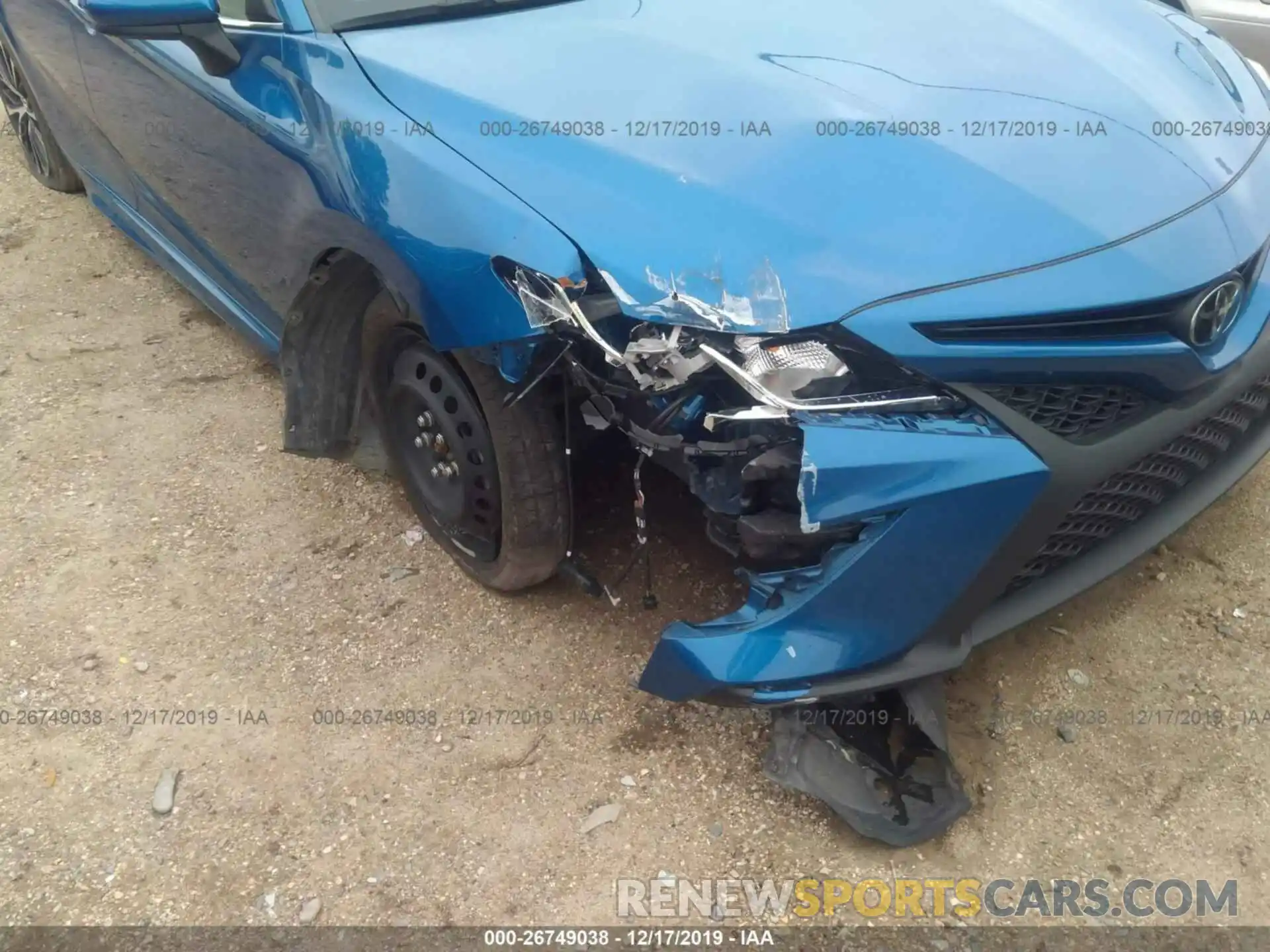 6 Photograph of a damaged car 4T1B11HKXKU205673 TOYOTA CAMRY 2019