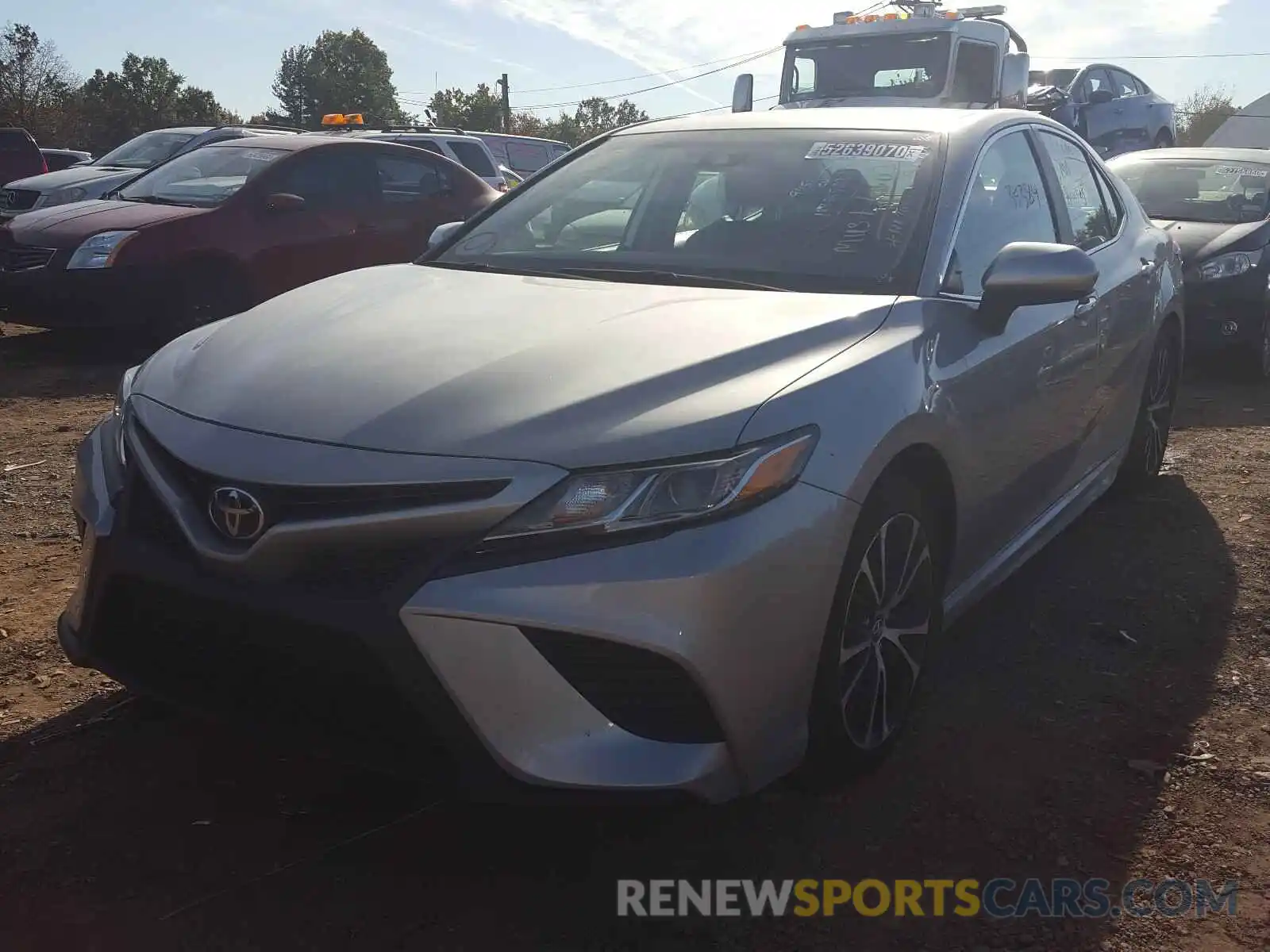 2 Photograph of a damaged car 4T1B11HKXKU205916 TOYOTA CAMRY 2019