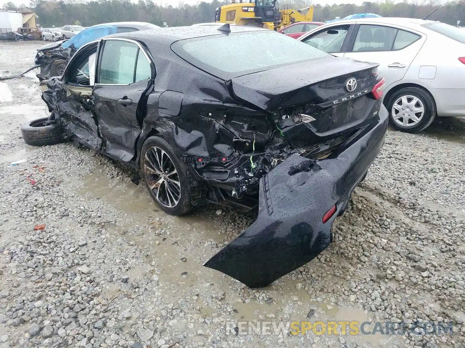 3 Photograph of a damaged car 4T1B11HKXKU206015 TOYOTA CAMRY 2019