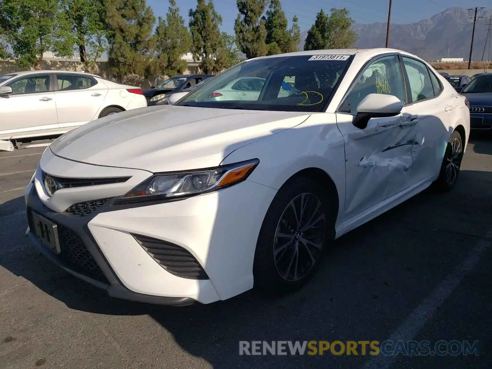 2 Photograph of a damaged car 4T1B11HKXKU206323 TOYOTA CAMRY 2019