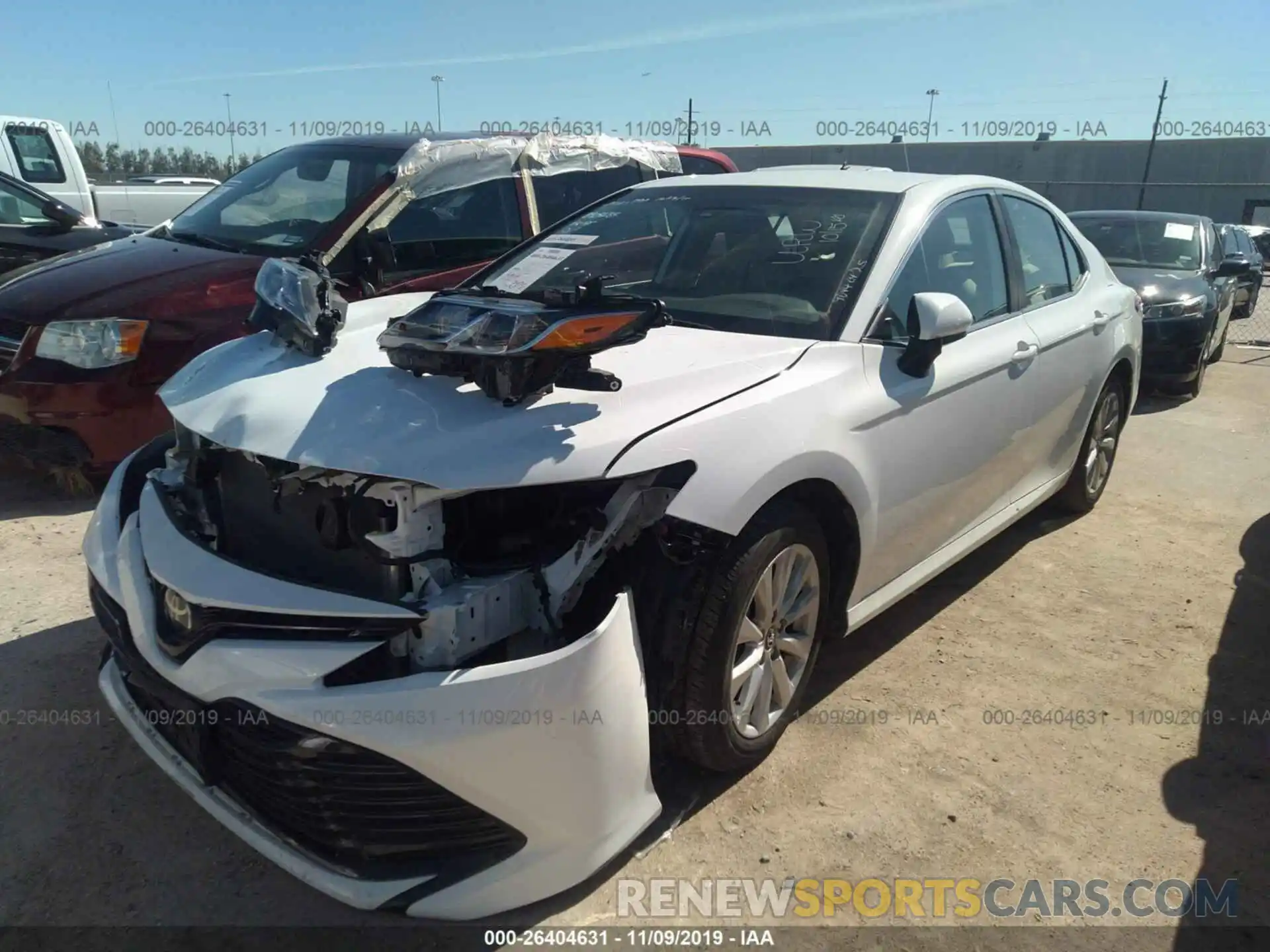 2 Photograph of a damaged car 4T1B11HKXKU206628 TOYOTA CAMRY 2019