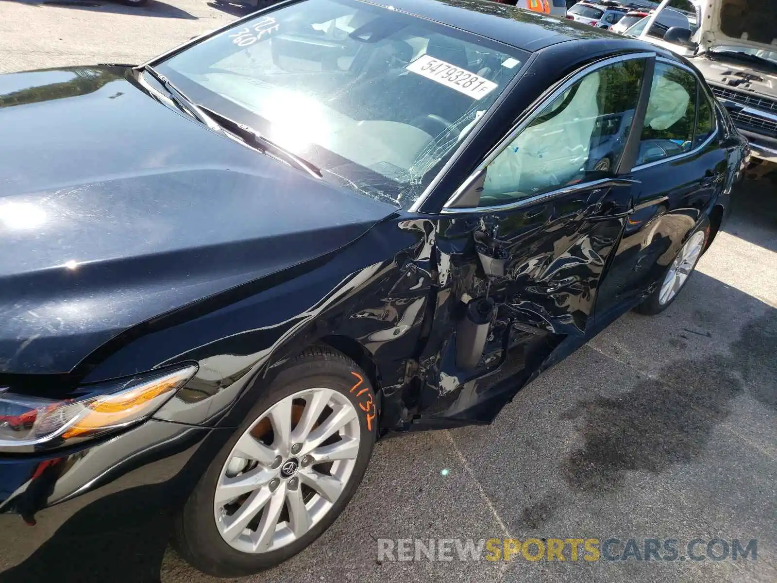 9 Photograph of a damaged car 4T1B11HKXKU207309 TOYOTA CAMRY 2019