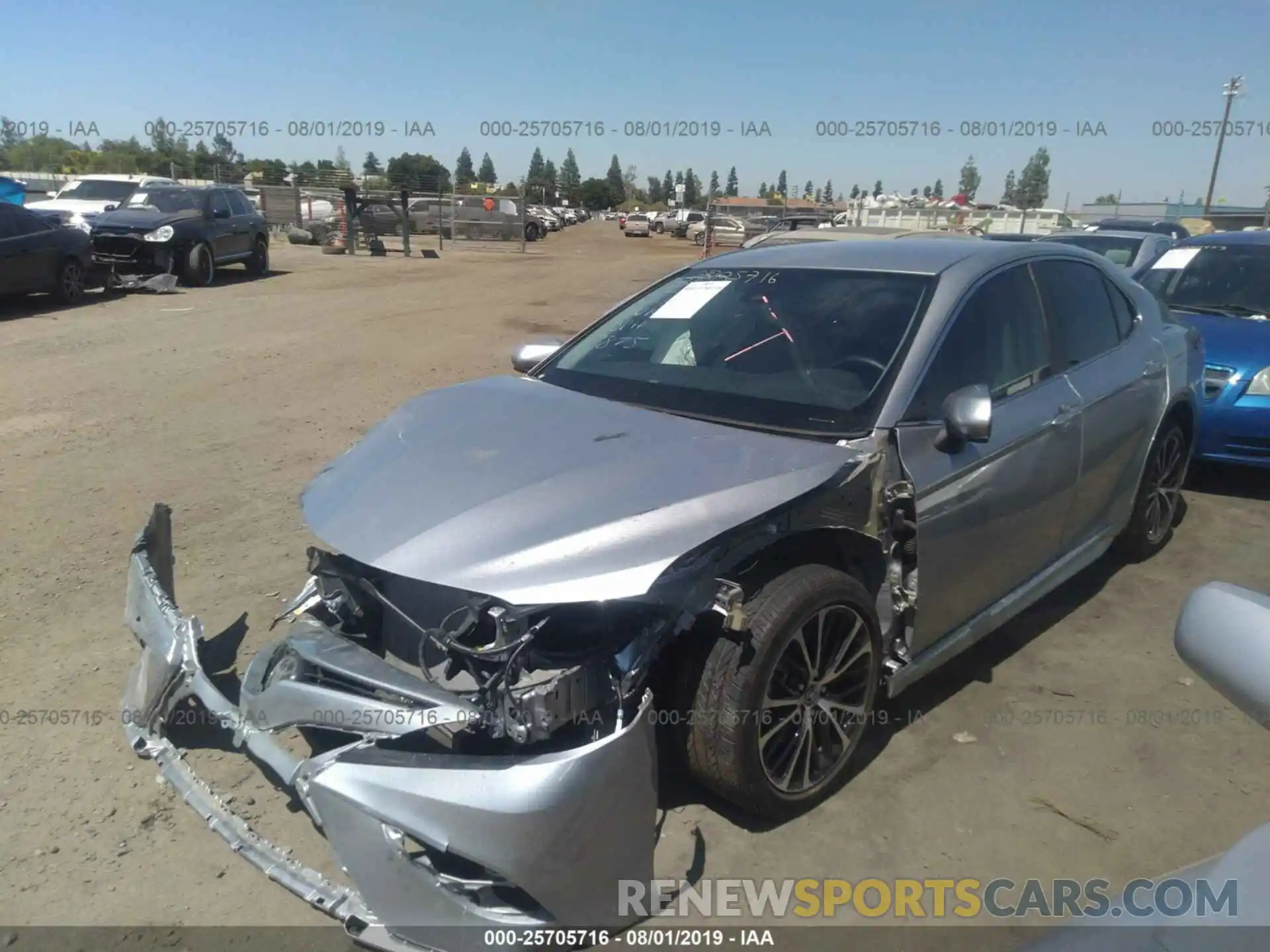 2 Photograph of a damaged car 4T1B11HKXKU207875 TOYOTA CAMRY 2019