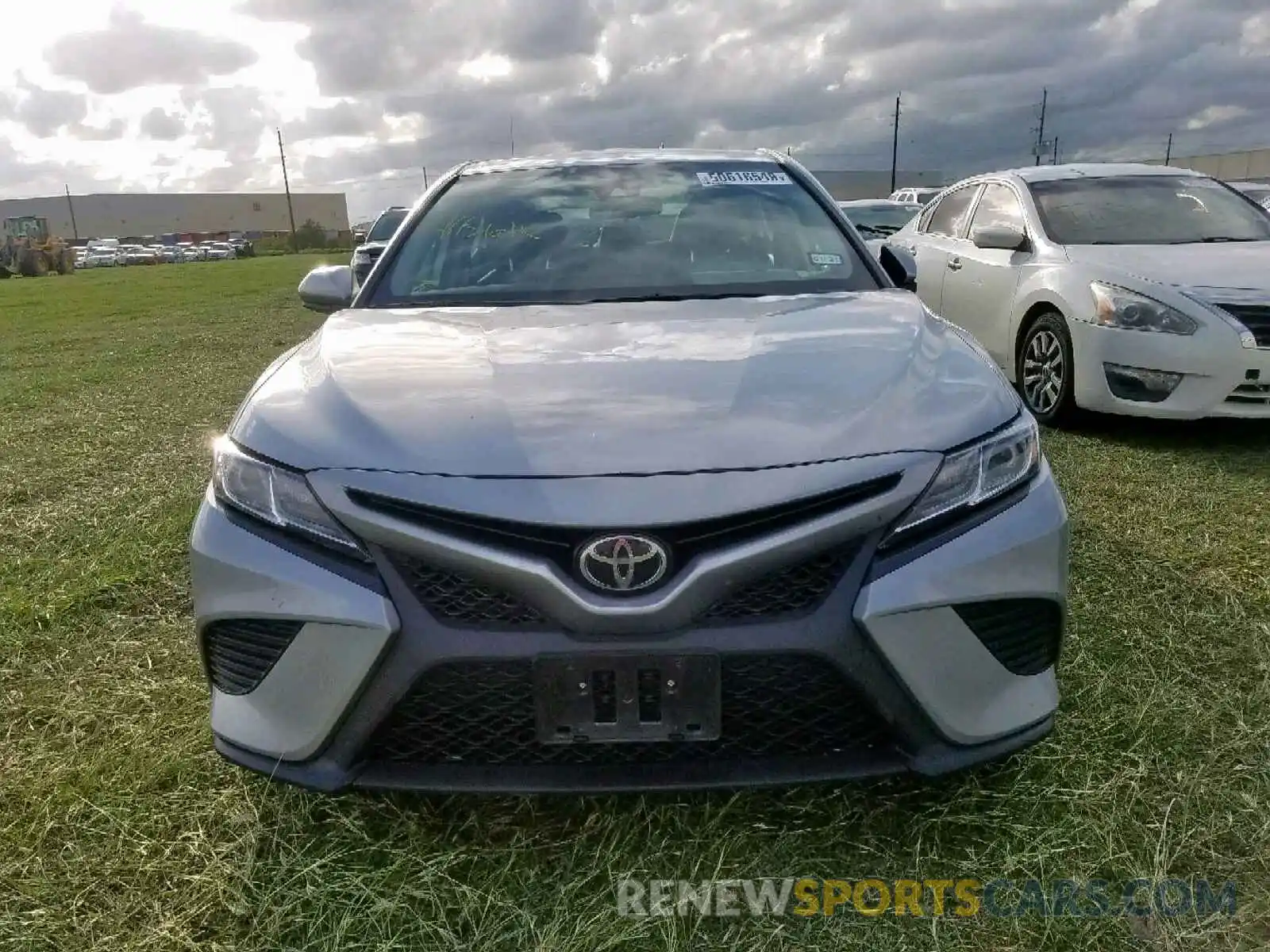 9 Photograph of a damaged car 4T1B11HKXKU208119 TOYOTA CAMRY 2019