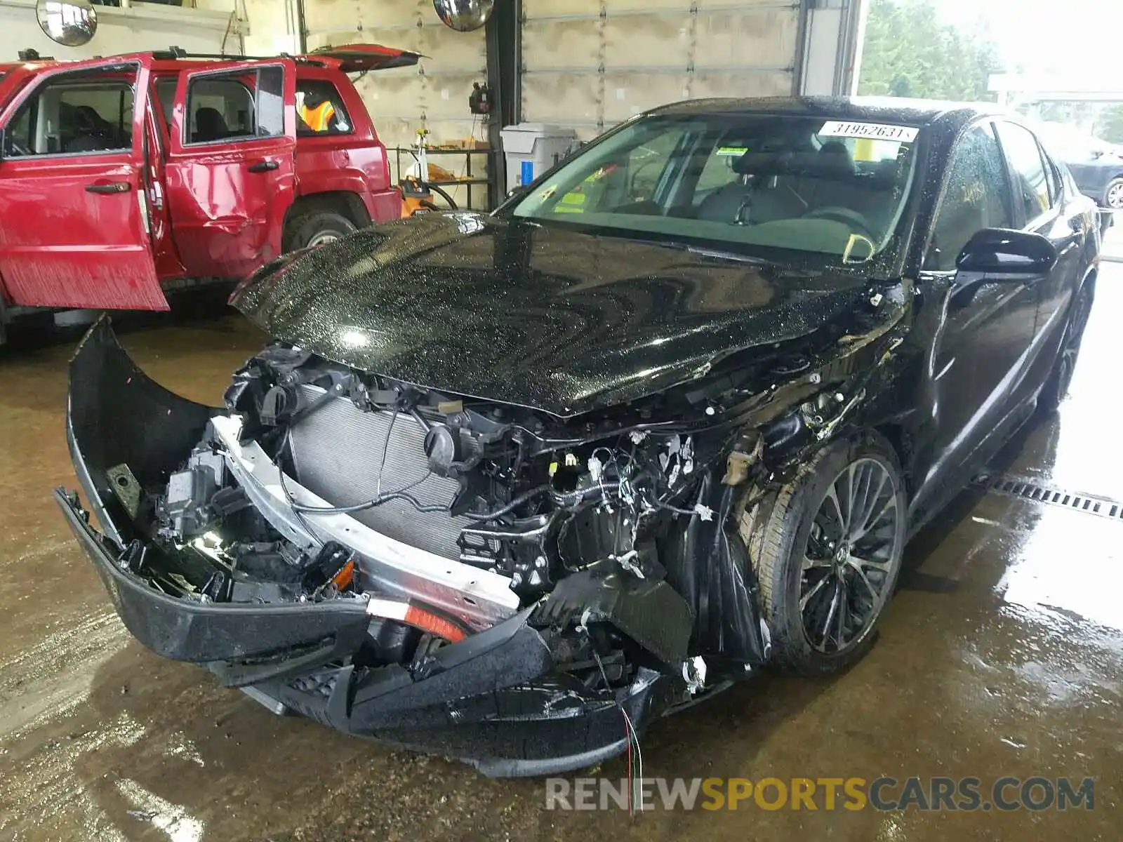 2 Photograph of a damaged car 4T1B11HKXKU208864 TOYOTA CAMRY 2019