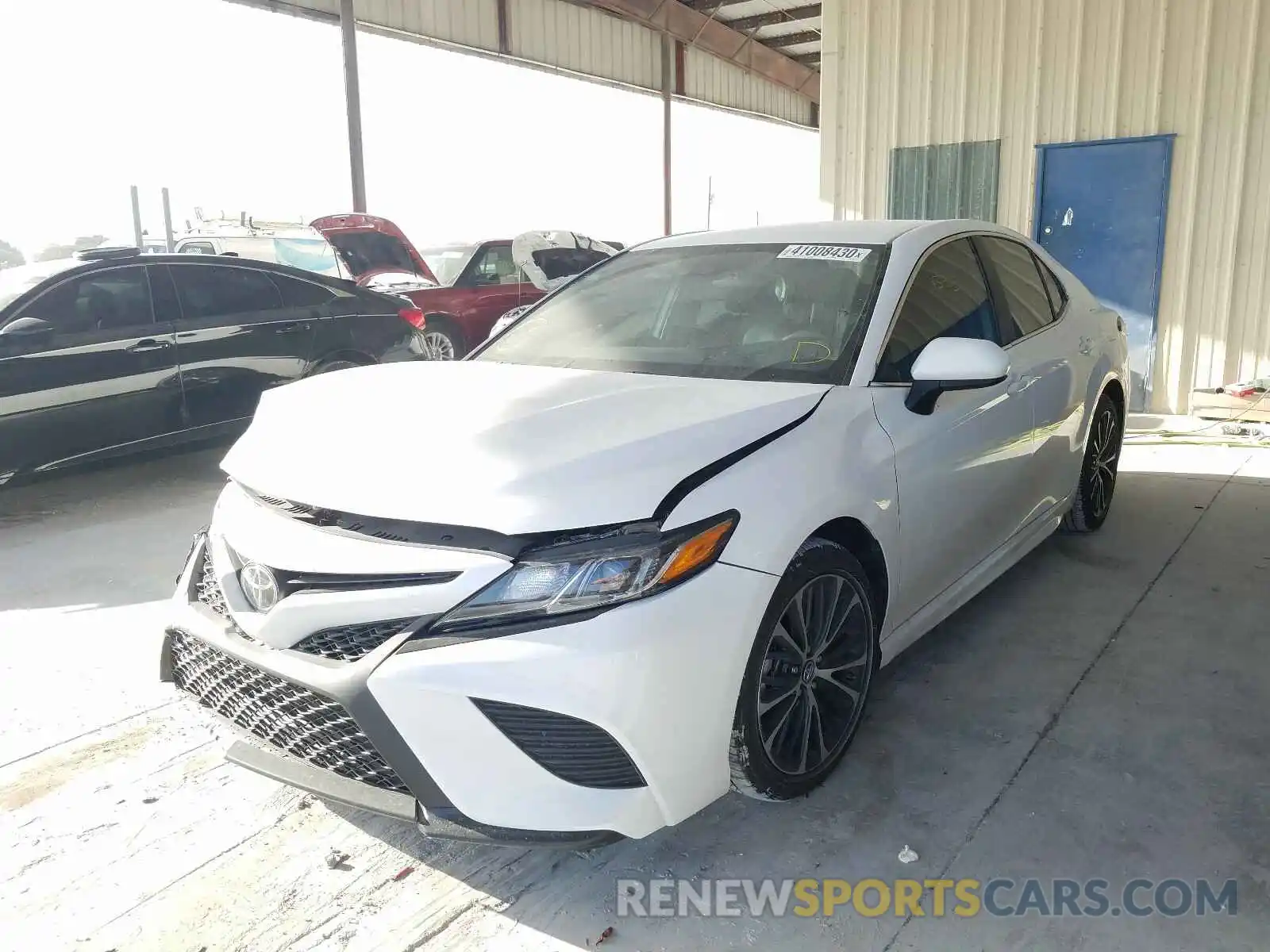 2 Photograph of a damaged car 4T1B11HKXKU209500 TOYOTA CAMRY 2019