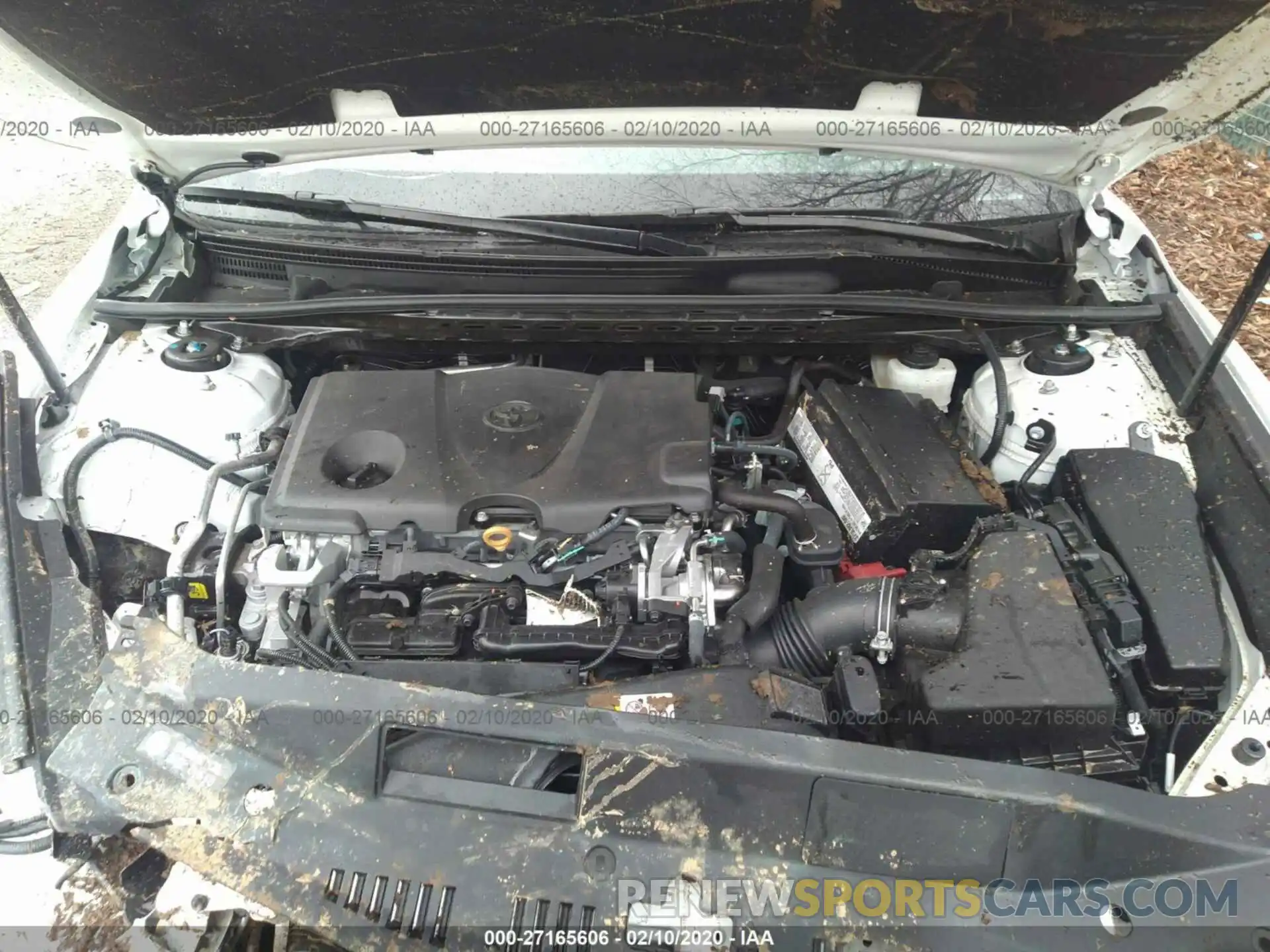 10 Photograph of a damaged car 4T1B11HKXKU210310 TOYOTA CAMRY 2019