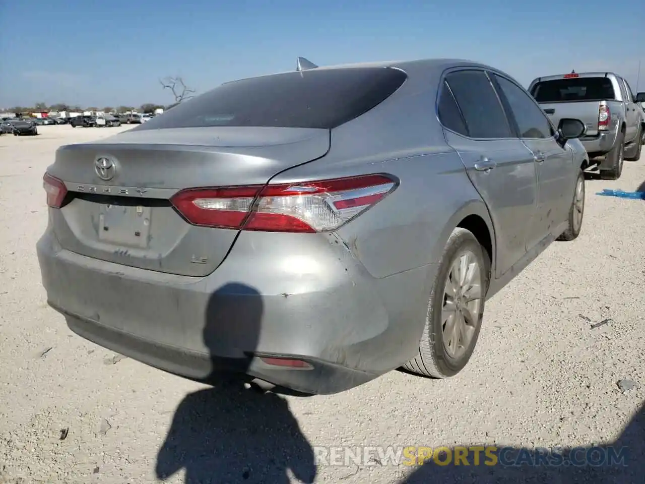 4 Фотография поврежденного автомобиля 4T1B11HKXKU211148 TOYOTA CAMRY 2019