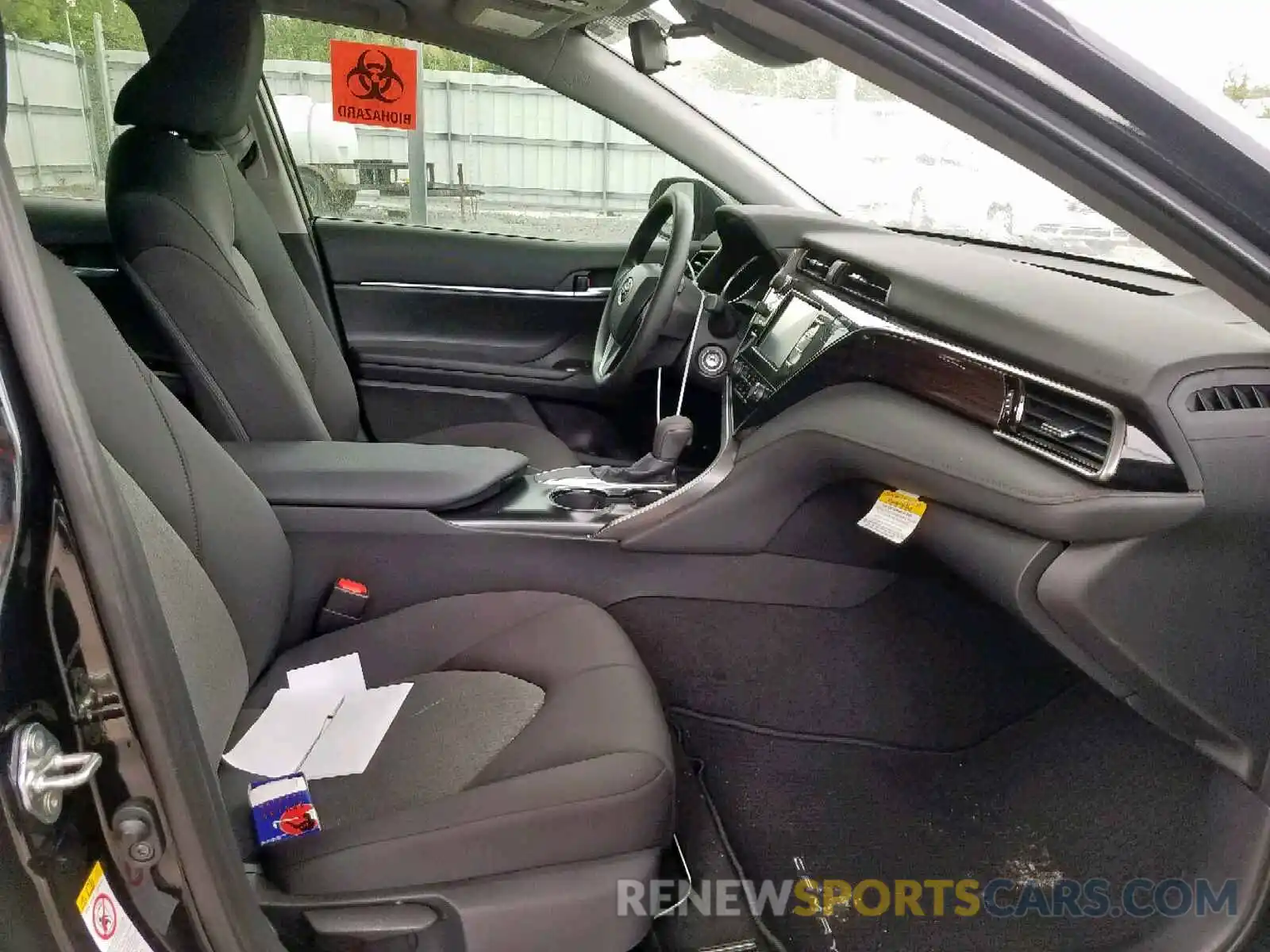 5 Photograph of a damaged car 4T1B11HKXKU211232 TOYOTA CAMRY 2019