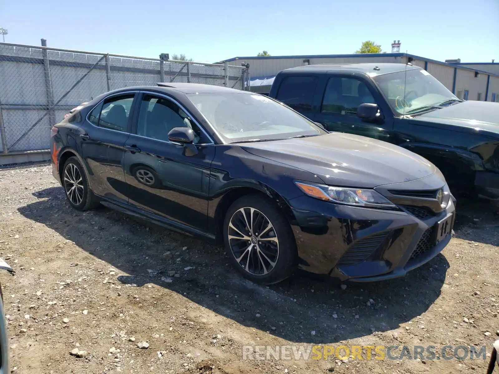 1 Photograph of a damaged car 4T1B11HKXKU212154 TOYOTA CAMRY 2019