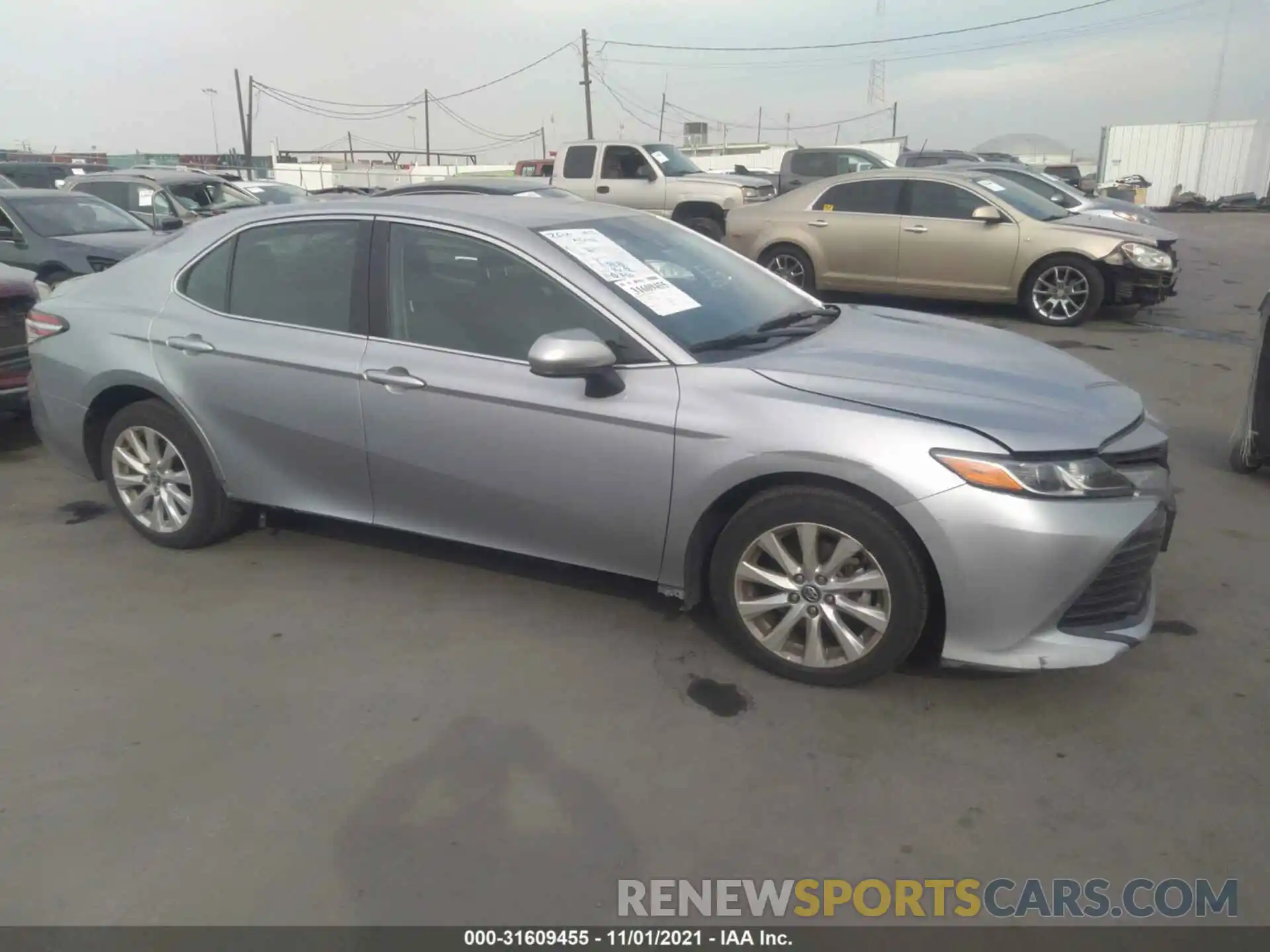 1 Photograph of a damaged car 4T1B11HKXKU212266 TOYOTA CAMRY 2019