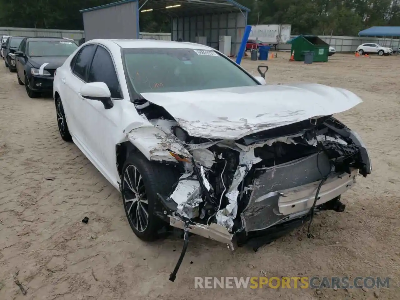 1 Photograph of a damaged car 4T1B11HKXKU213031 TOYOTA CAMRY 2019