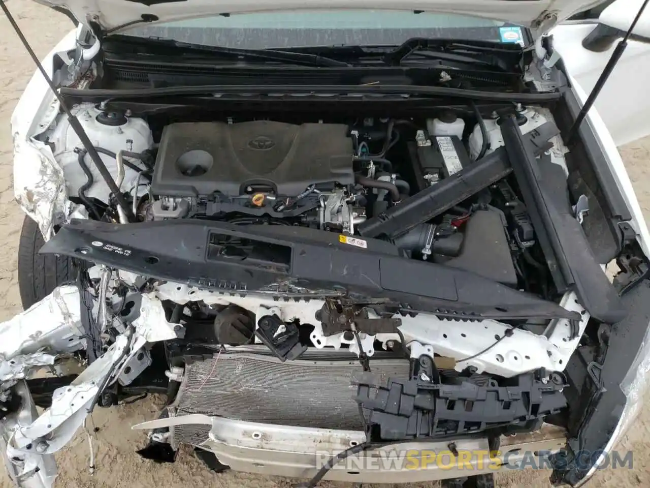 7 Photograph of a damaged car 4T1B11HKXKU213031 TOYOTA CAMRY 2019