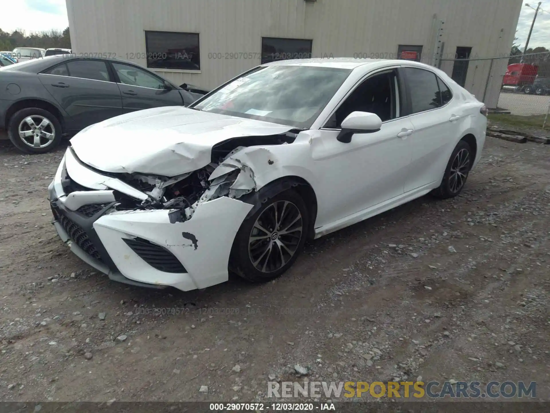 2 Photograph of a damaged car 4T1B11HKXKU213708 TOYOTA CAMRY 2019