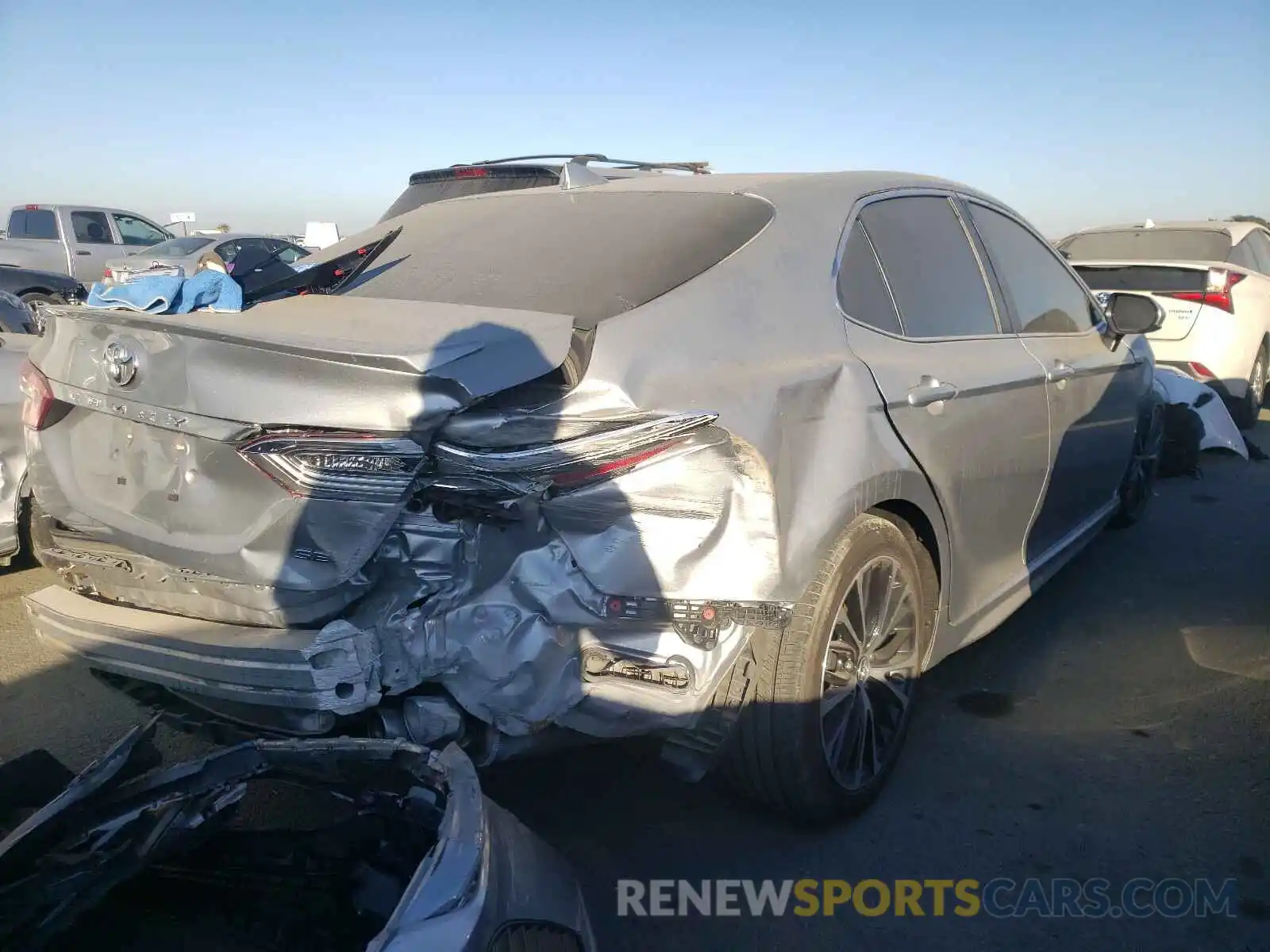 9 Photograph of a damaged car 4T1B11HKXKU216172 TOYOTA CAMRY 2019