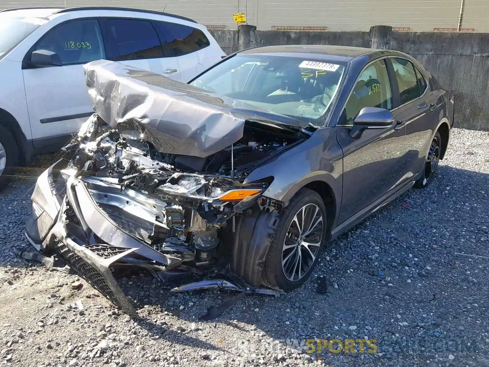 2 Photograph of a damaged car 4T1B11HKXKU216205 TOYOTA CAMRY 2019