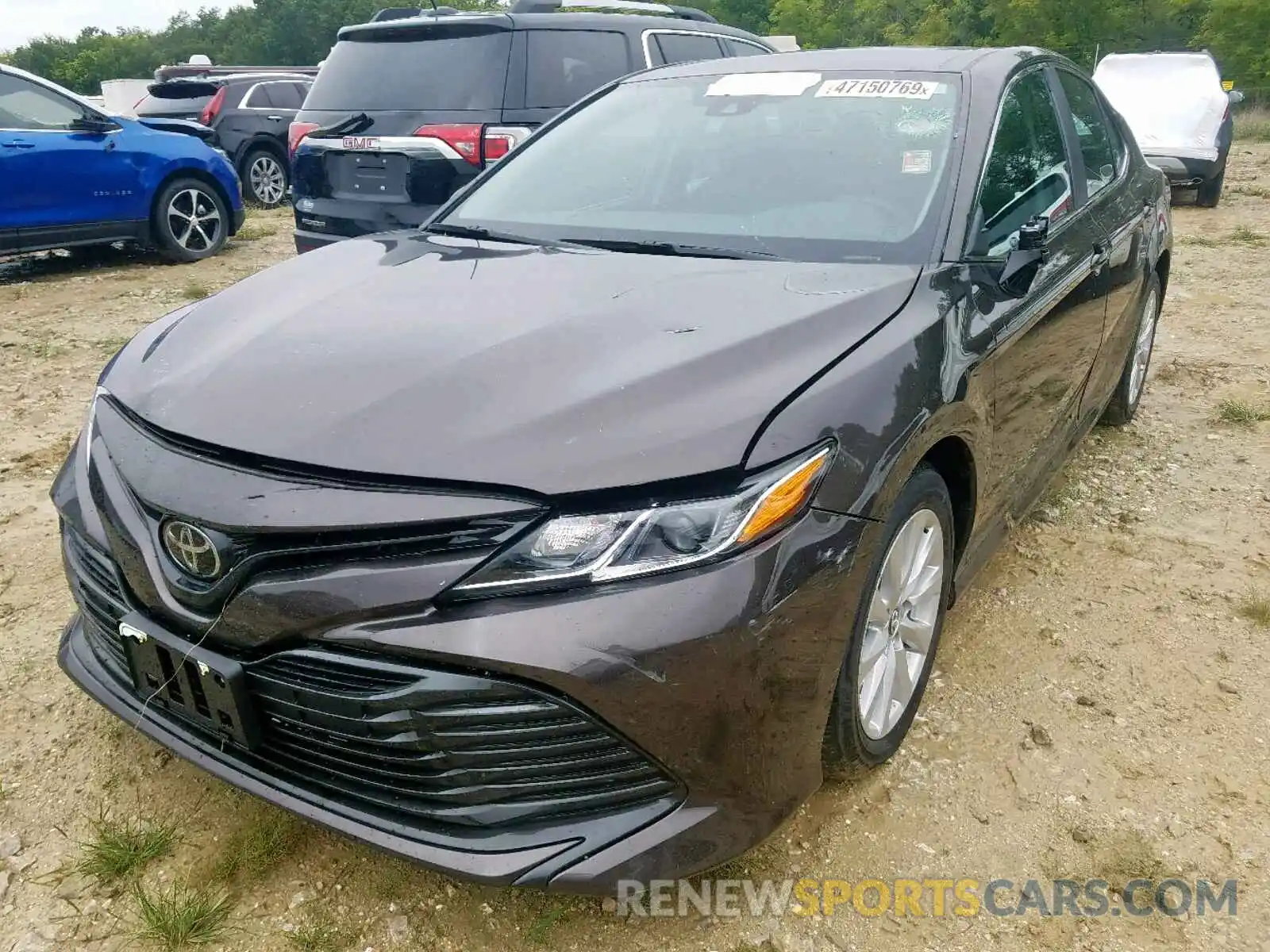 2 Photograph of a damaged car 4T1B11HKXKU217032 TOYOTA CAMRY 2019