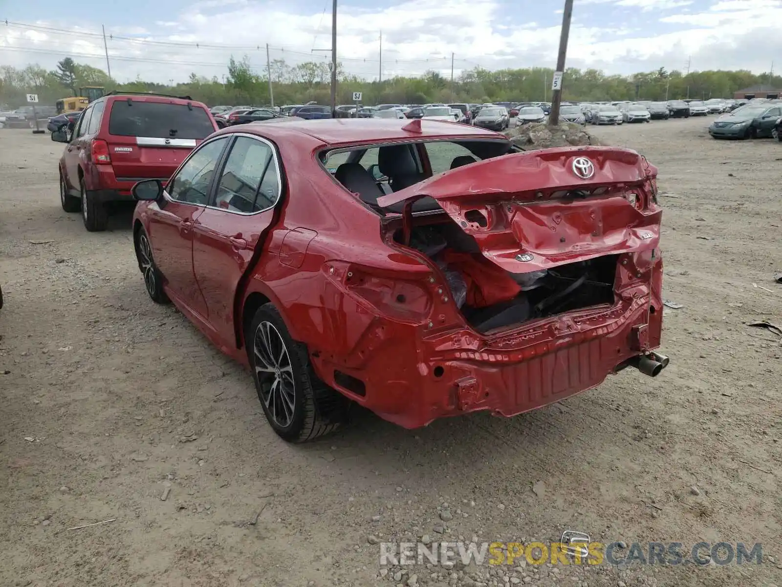 3 Photograph of a damaged car 4T1B11HKXKU217452 TOYOTA CAMRY 2019