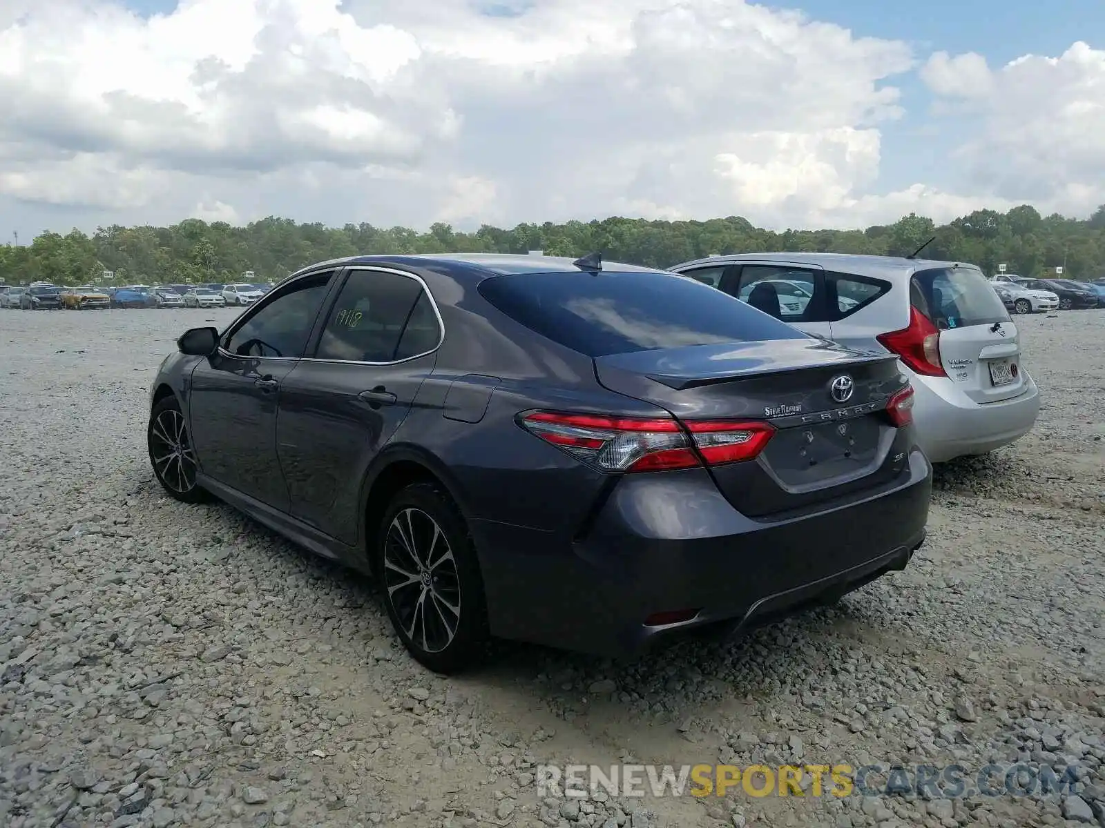 3 Photograph of a damaged car 4T1B11HKXKU217628 TOYOTA CAMRY 2019