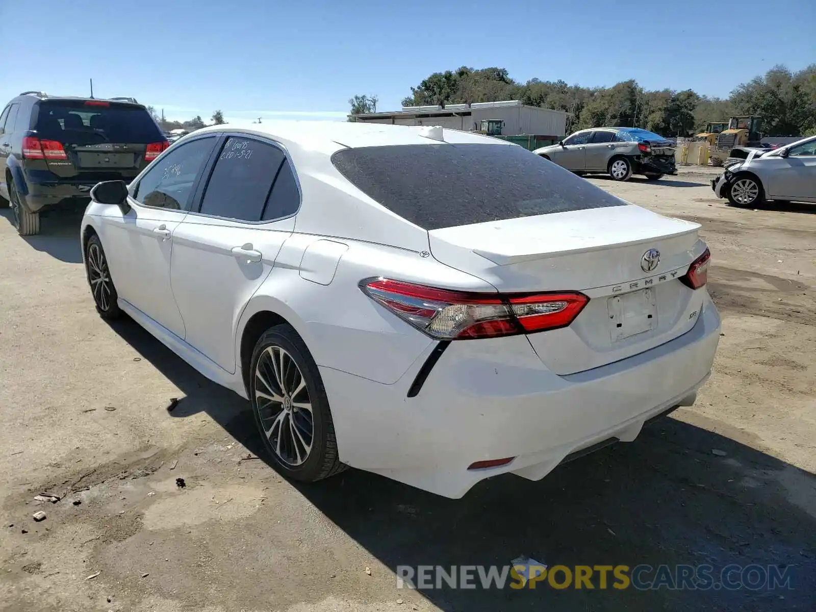 3 Photograph of a damaged car 4T1B11HKXKU219430 TOYOTA CAMRY 2019