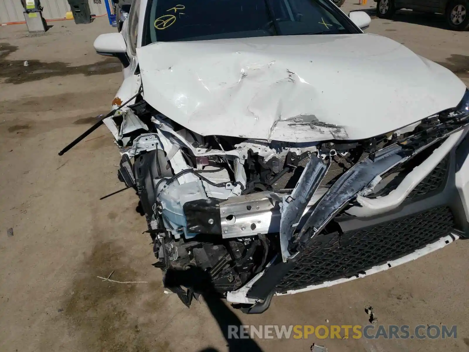 9 Photograph of a damaged car 4T1B11HKXKU219430 TOYOTA CAMRY 2019