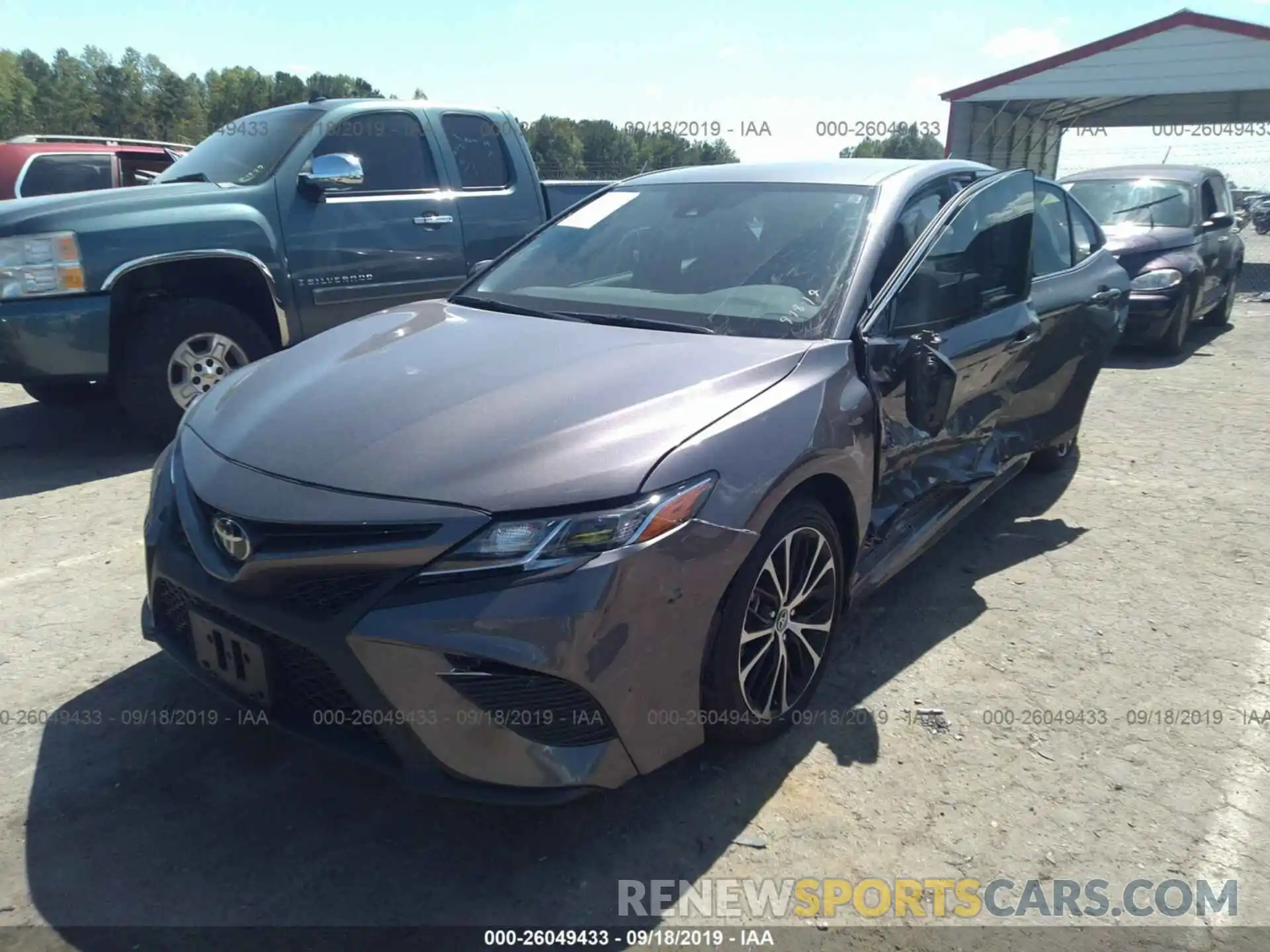 2 Photograph of a damaged car 4T1B11HKXKU220674 TOYOTA CAMRY 2019