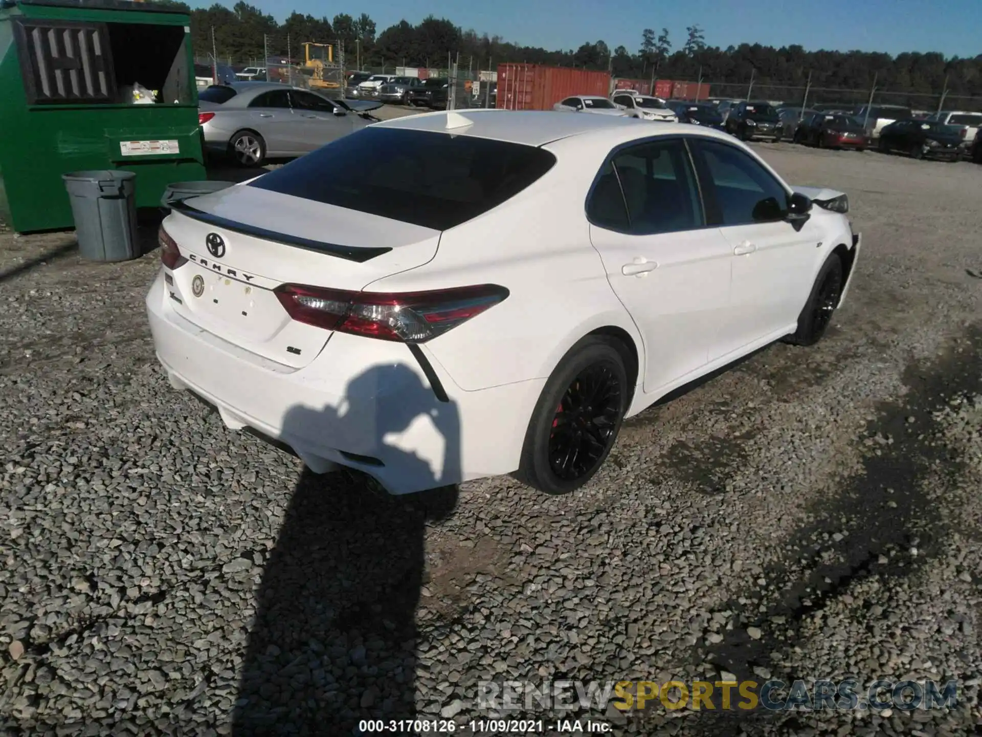 4 Фотография поврежденного автомобиля 4T1B11HKXKU221517 TOYOTA CAMRY 2019