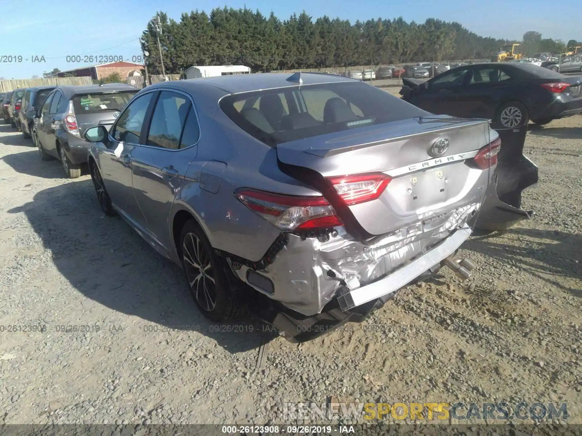 3 Photograph of a damaged car 4T1B11HKXKU222408 TOYOTA CAMRY 2019