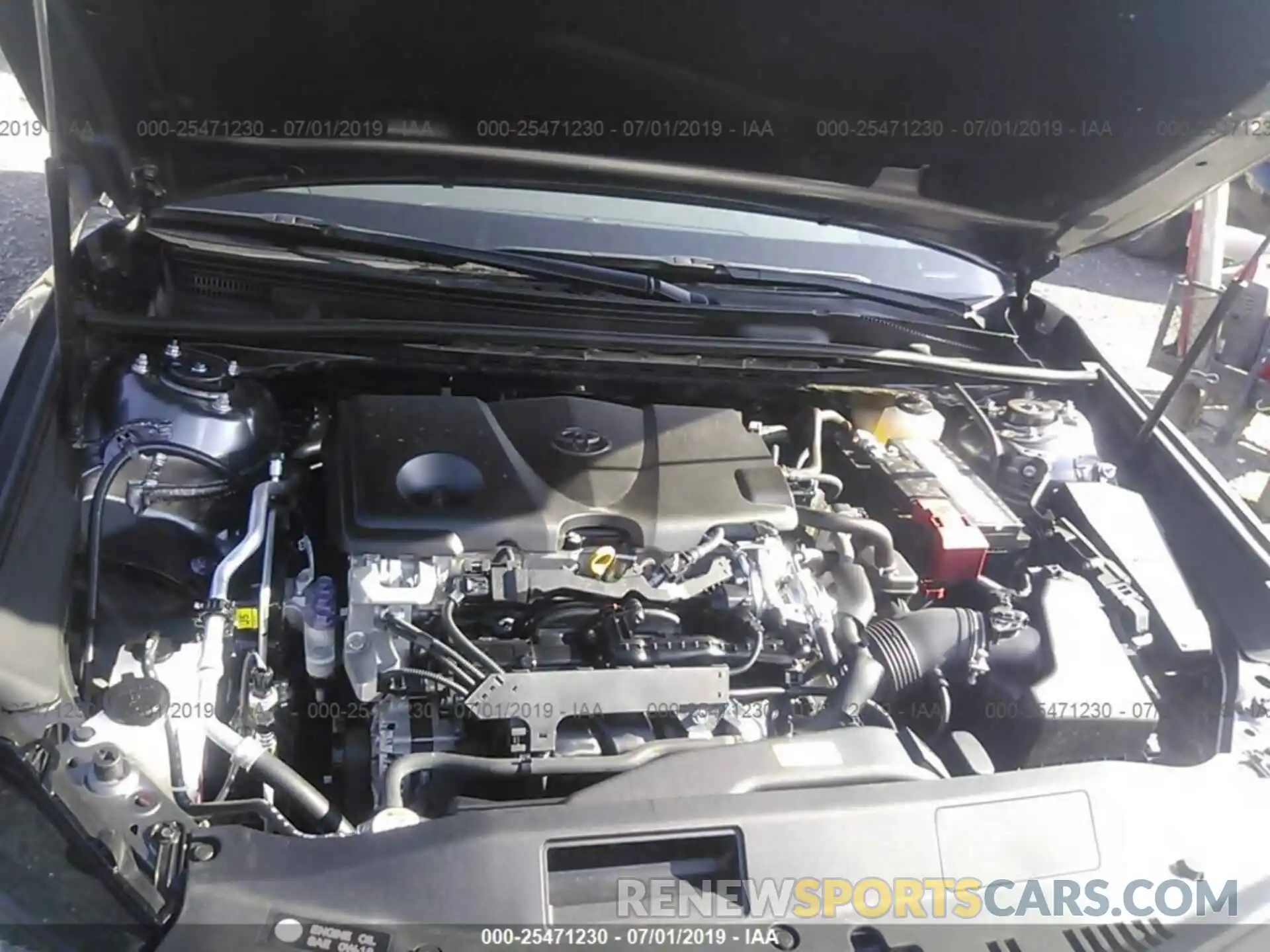 10 Photograph of a damaged car 4T1B11HKXKU223414 TOYOTA CAMRY 2019