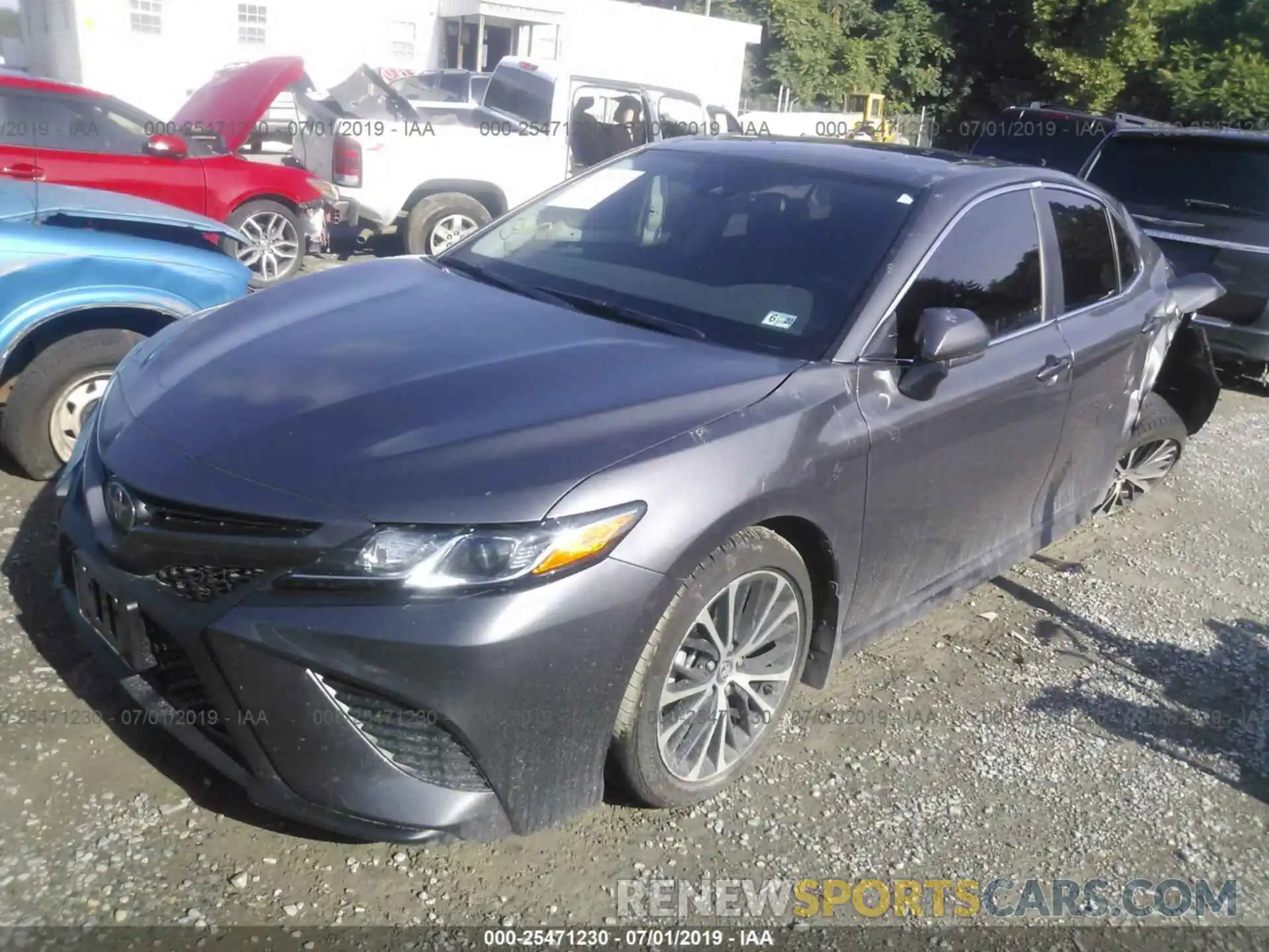 2 Photograph of a damaged car 4T1B11HKXKU223414 TOYOTA CAMRY 2019