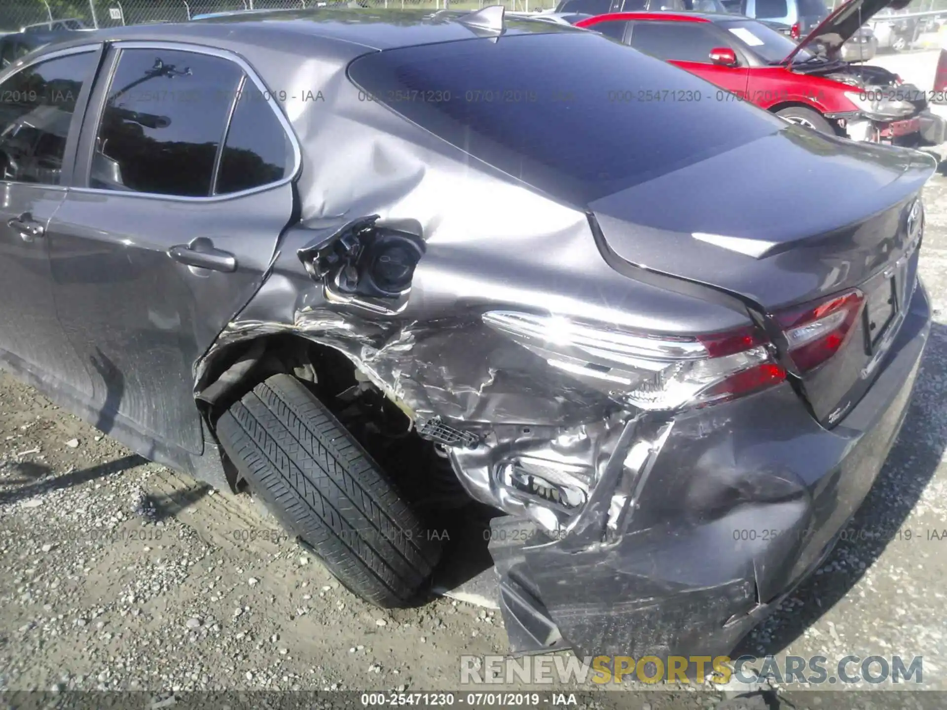 6 Photograph of a damaged car 4T1B11HKXKU223414 TOYOTA CAMRY 2019