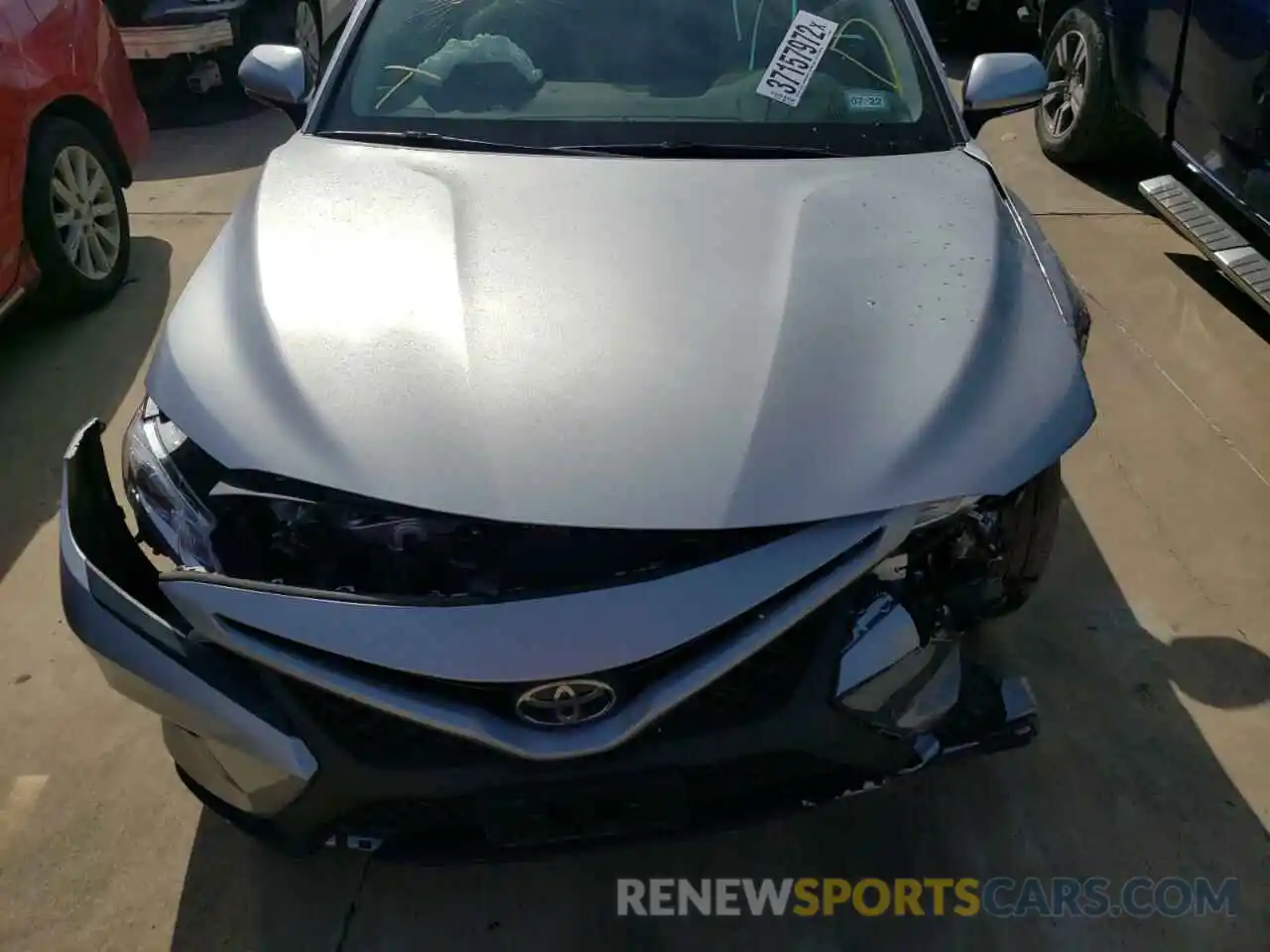 7 Photograph of a damaged car 4T1B11HKXKU226412 TOYOTA CAMRY 2019