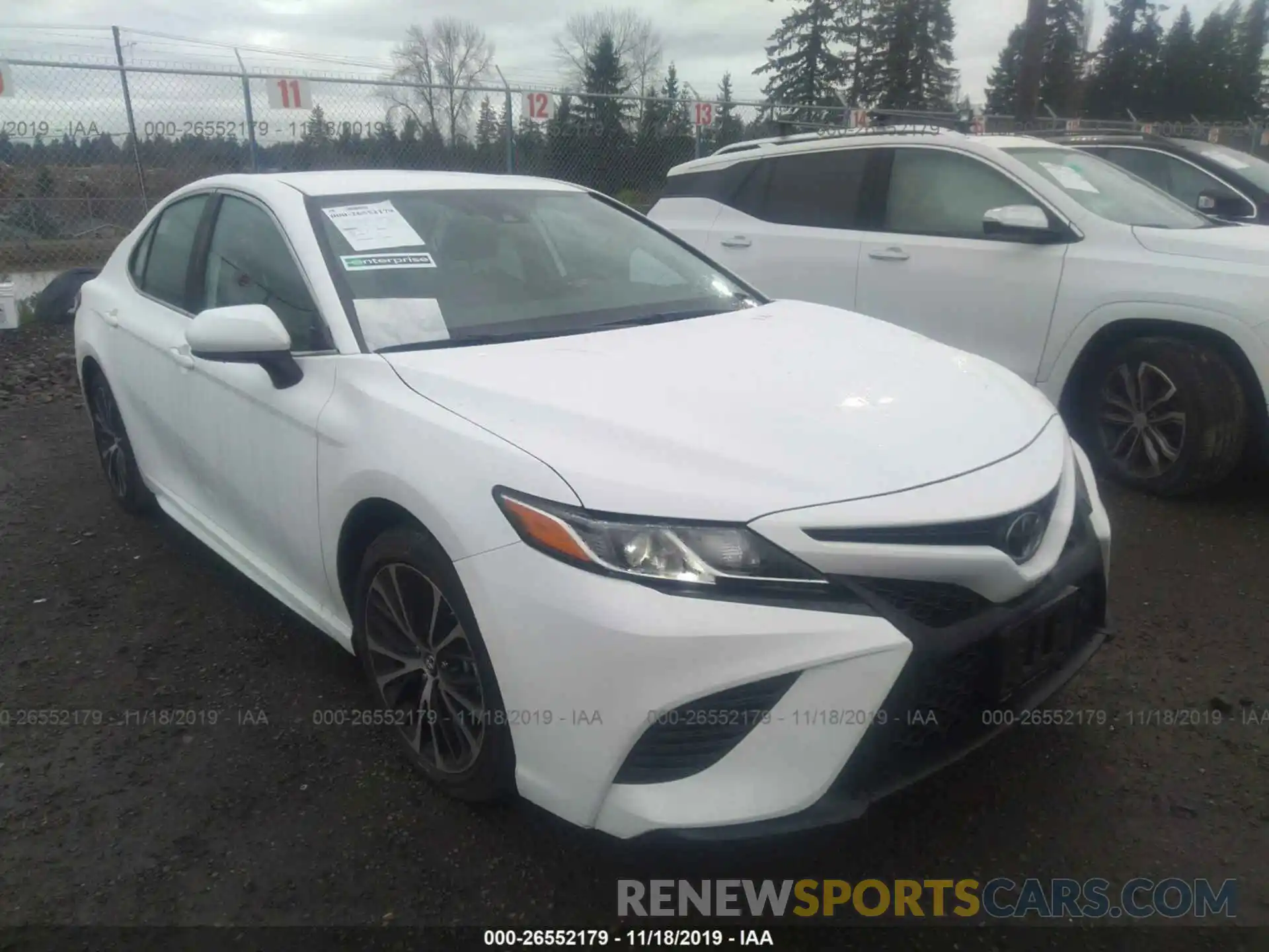 1 Photograph of a damaged car 4T1B11HKXKU228094 TOYOTA CAMRY 2019