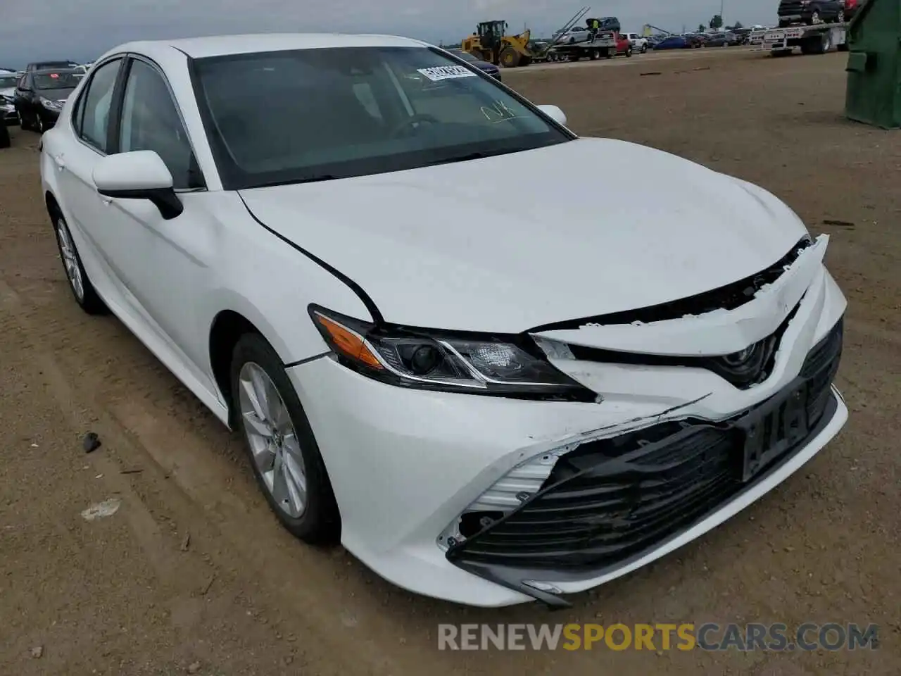 1 Photograph of a damaged car 4T1B11HKXKU228189 TOYOTA CAMRY 2019