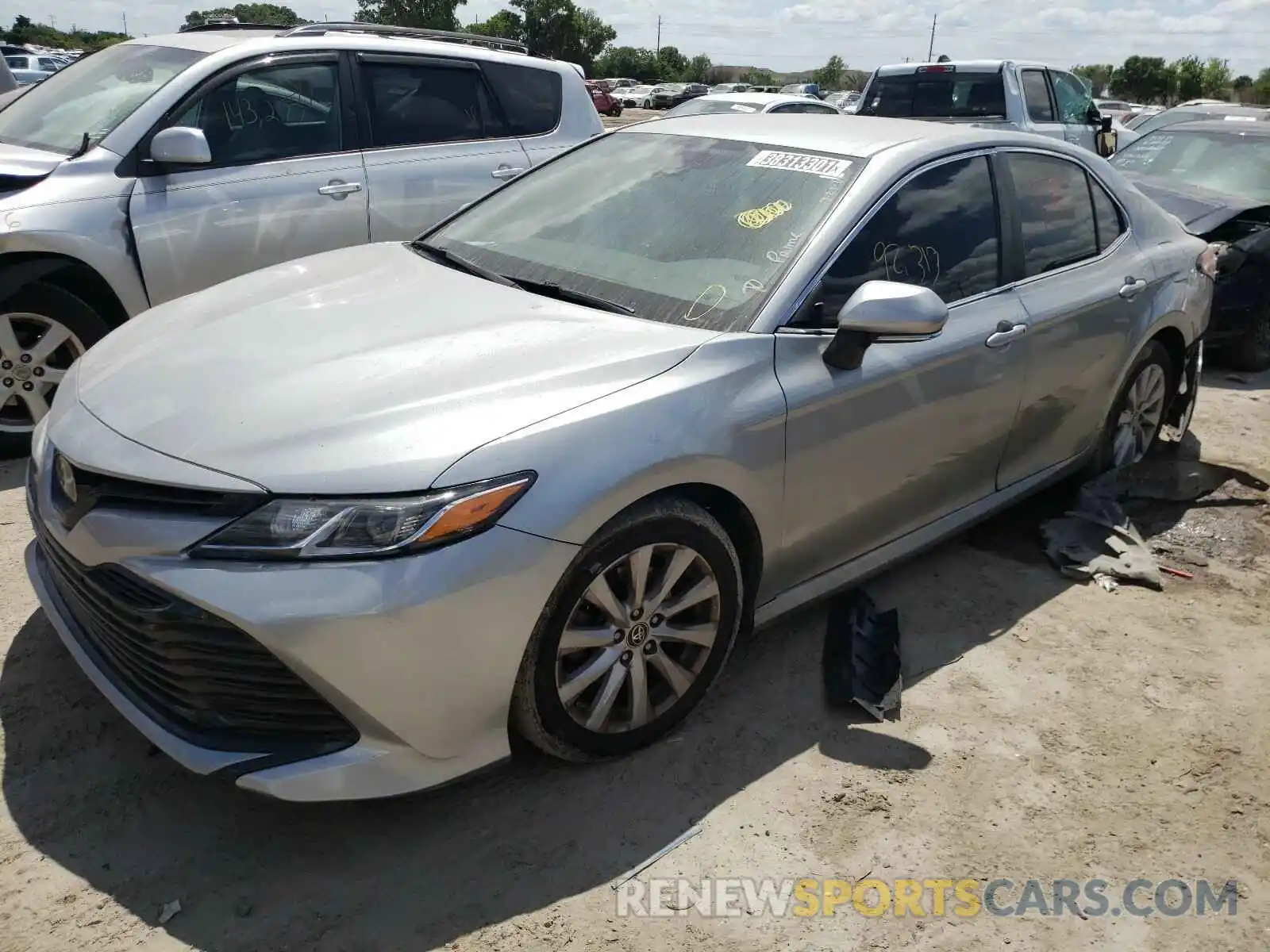 2 Photograph of a damaged car 4T1B11HKXKU228905 TOYOTA CAMRY 2019