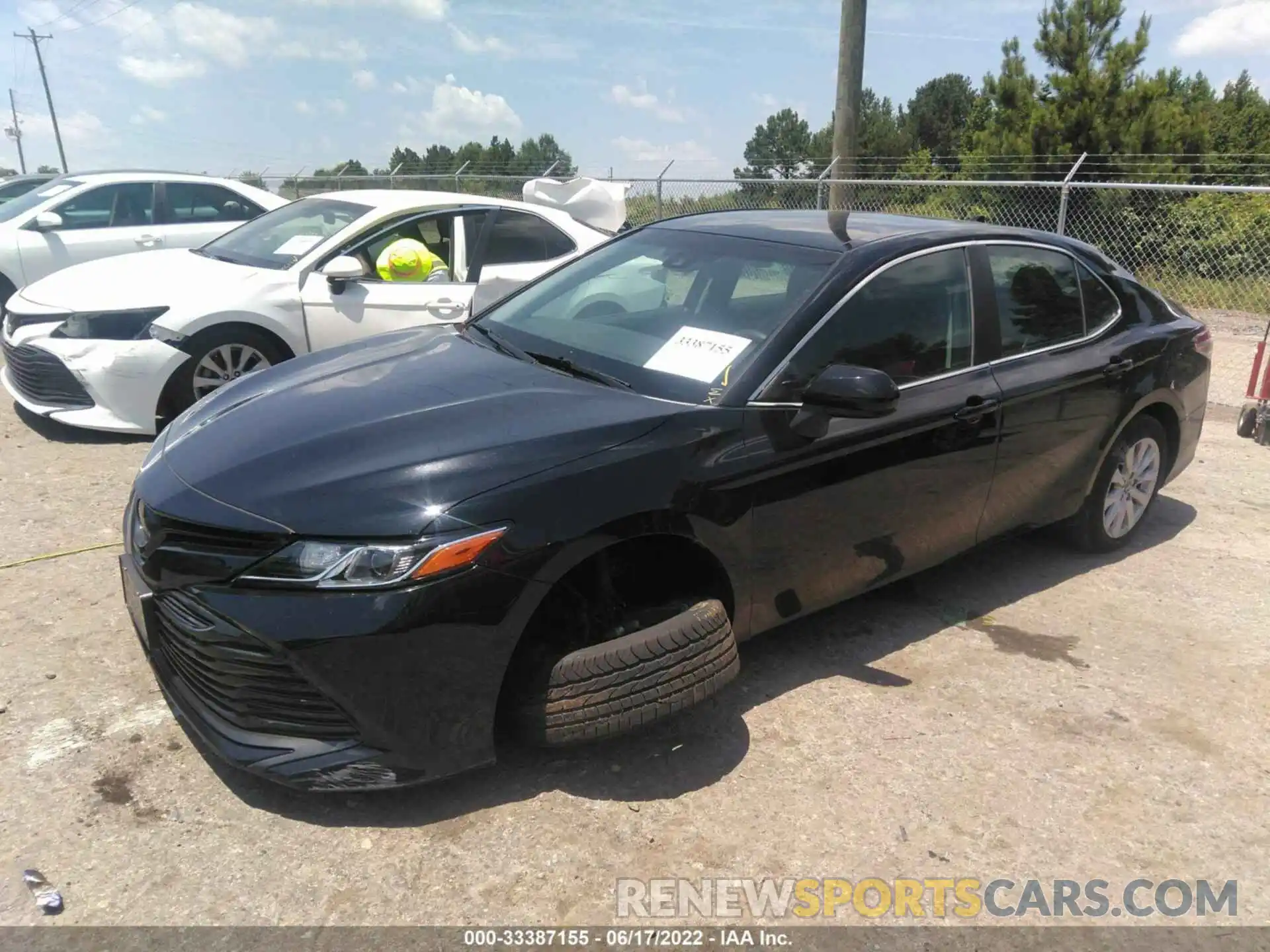 2 Photograph of a damaged car 4T1B11HKXKU229102 TOYOTA CAMRY 2019