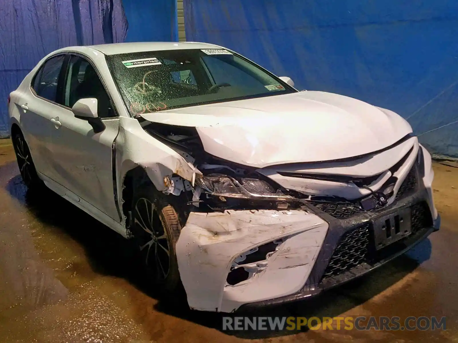 1 Photograph of a damaged car 4T1B11HKXKU229861 TOYOTA CAMRY 2019