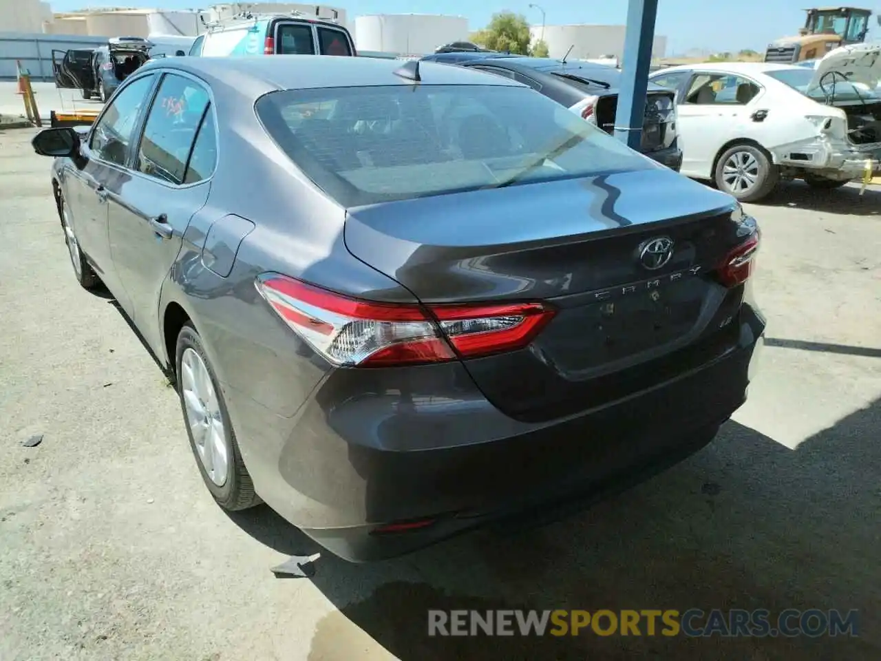 3 Photograph of a damaged car 4T1B11HKXKU230556 TOYOTA CAMRY 2019