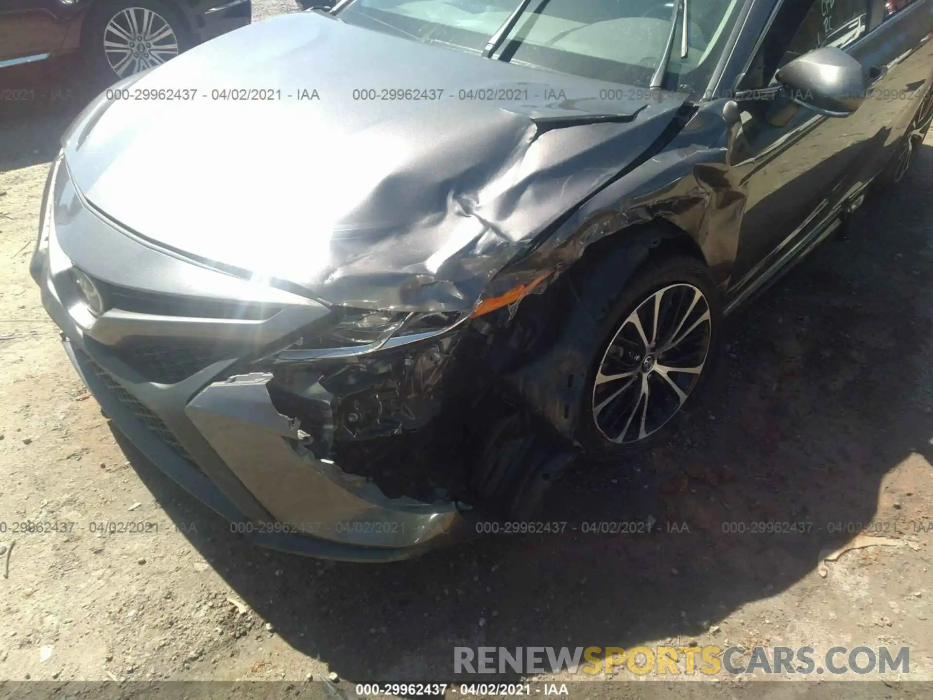 6 Photograph of a damaged car 4T1B11HKXKU230878 TOYOTA CAMRY 2019