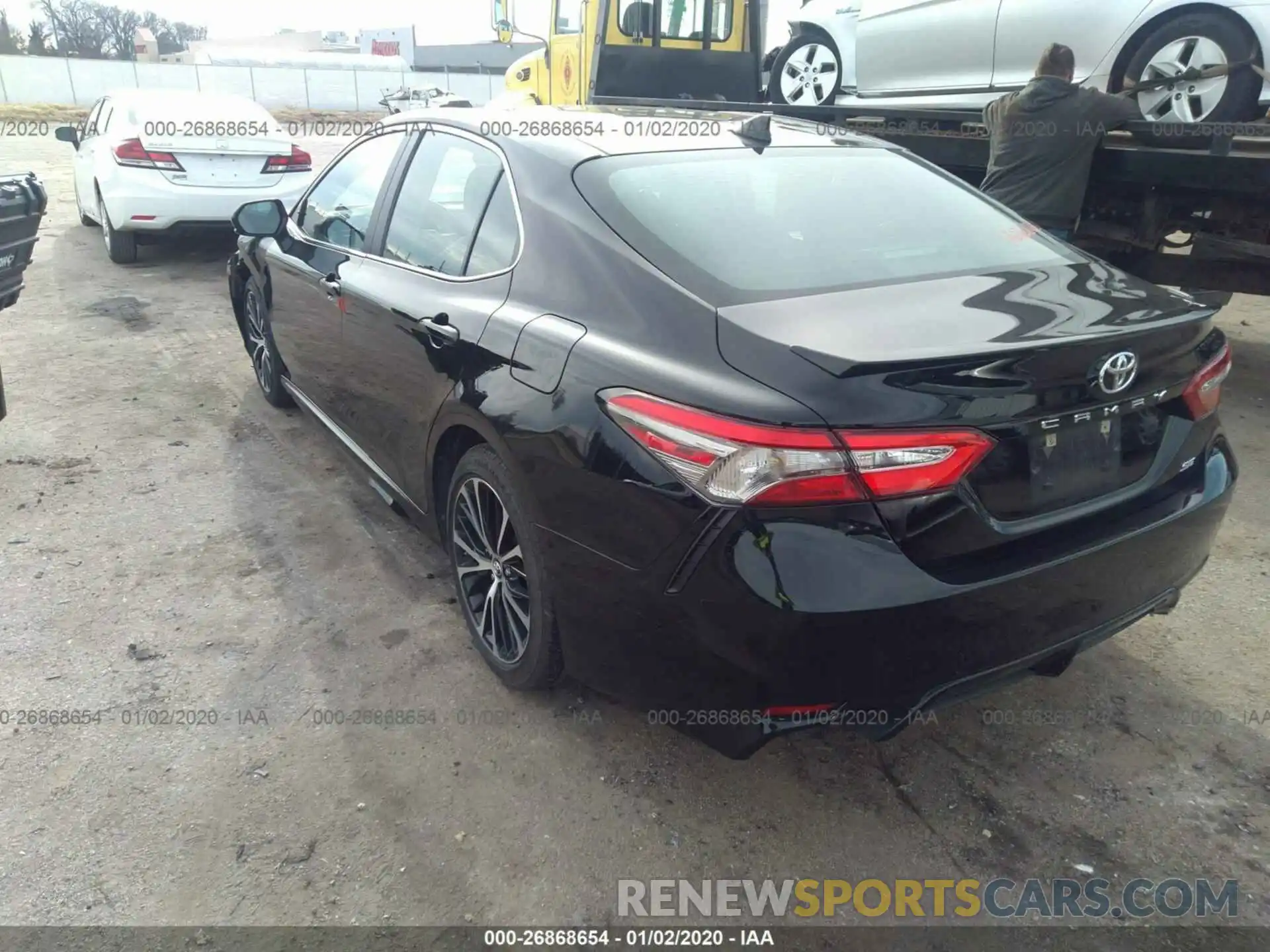 3 Фотография поврежденного автомобиля 4T1B11HKXKU232291 TOYOTA CAMRY 2019