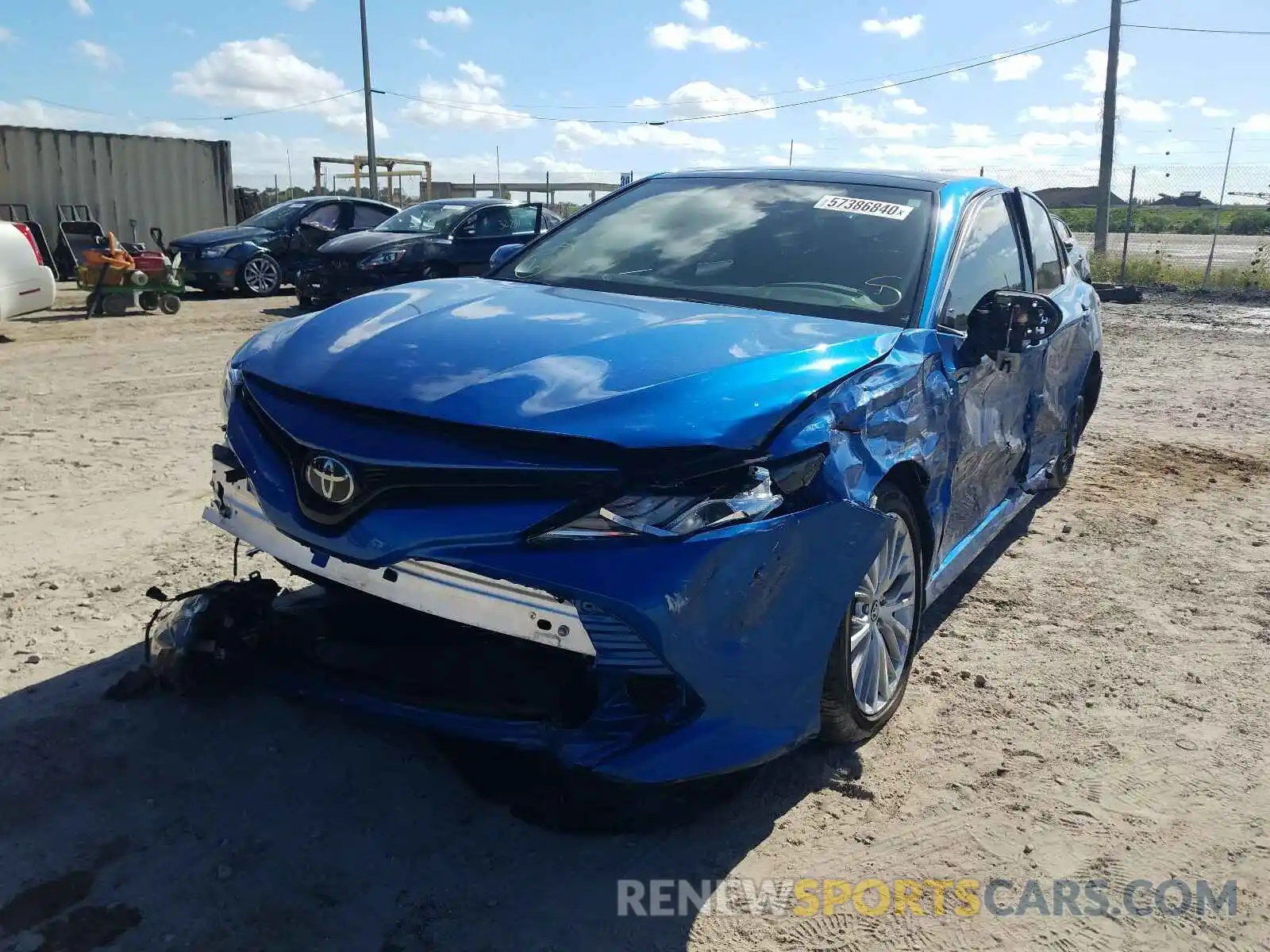 2 Photograph of a damaged car 4T1B11HKXKU233635 TOYOTA CAMRY 2019