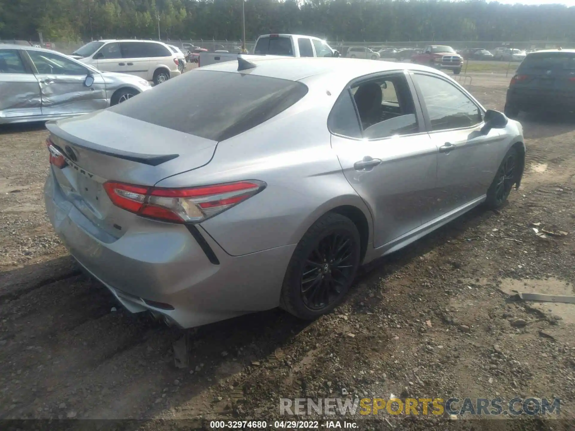 4 Photograph of a damaged car 4T1B11HKXKU234414 TOYOTA CAMRY 2019