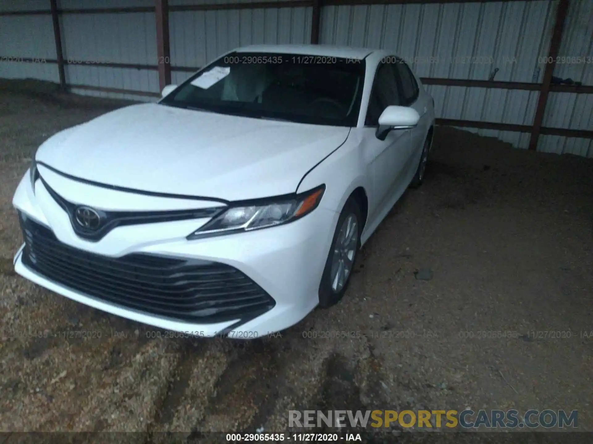 2 Photograph of a damaged car 4T1B11HKXKU234770 TOYOTA CAMRY 2019