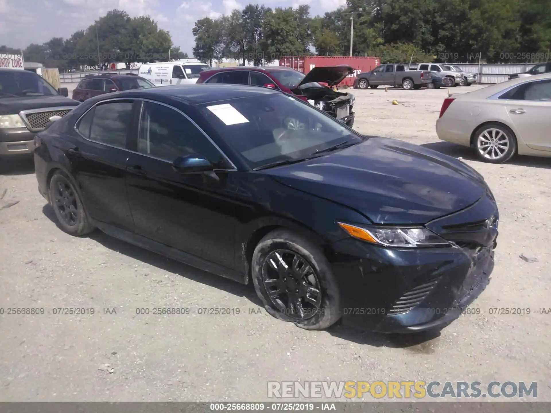 1 Photograph of a damaged car 4T1B11HKXKU235479 TOYOTA CAMRY 2019