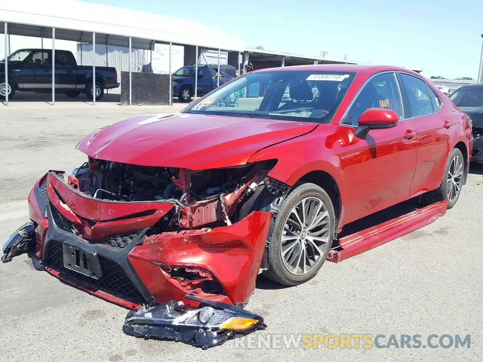 2 Photograph of a damaged car 4T1B11HKXKU235501 TOYOTA CAMRY 2019