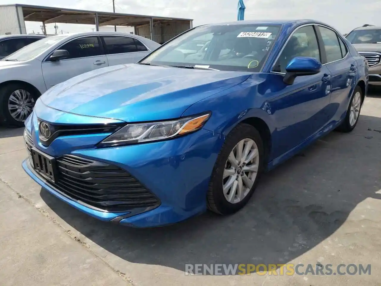 2 Photograph of a damaged car 4T1B11HKXKU235983 TOYOTA CAMRY 2019